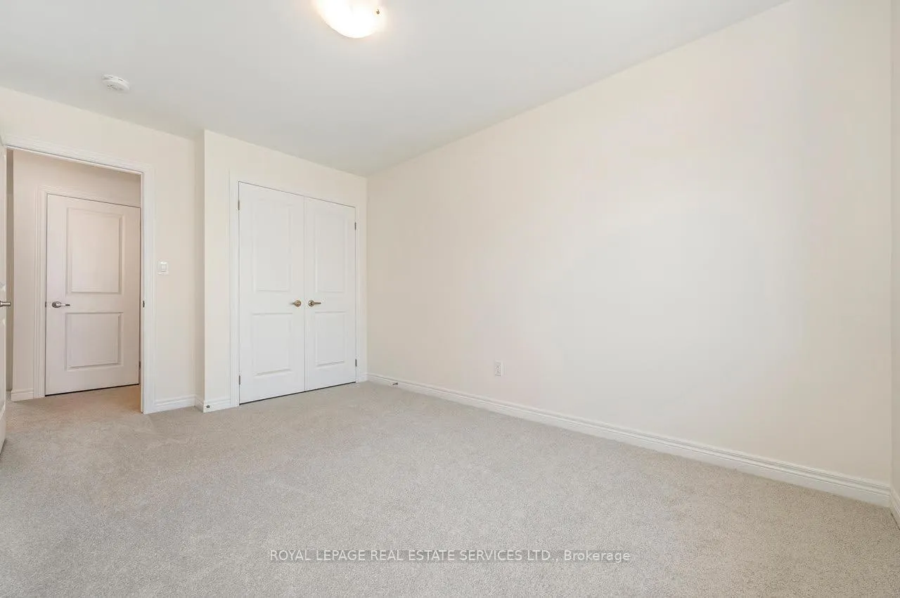 Photo 22 of 18 Jellicoe Court, Hamilton, Hill Park — HOMEH