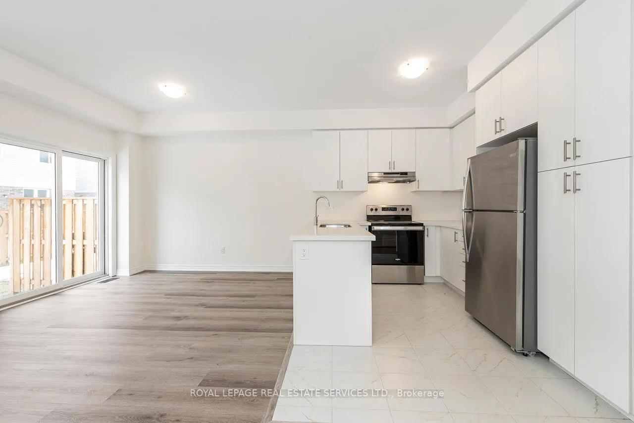 Photo 24 of 18 Jellicoe Court, Hamilton, Hill Park — HOMEH