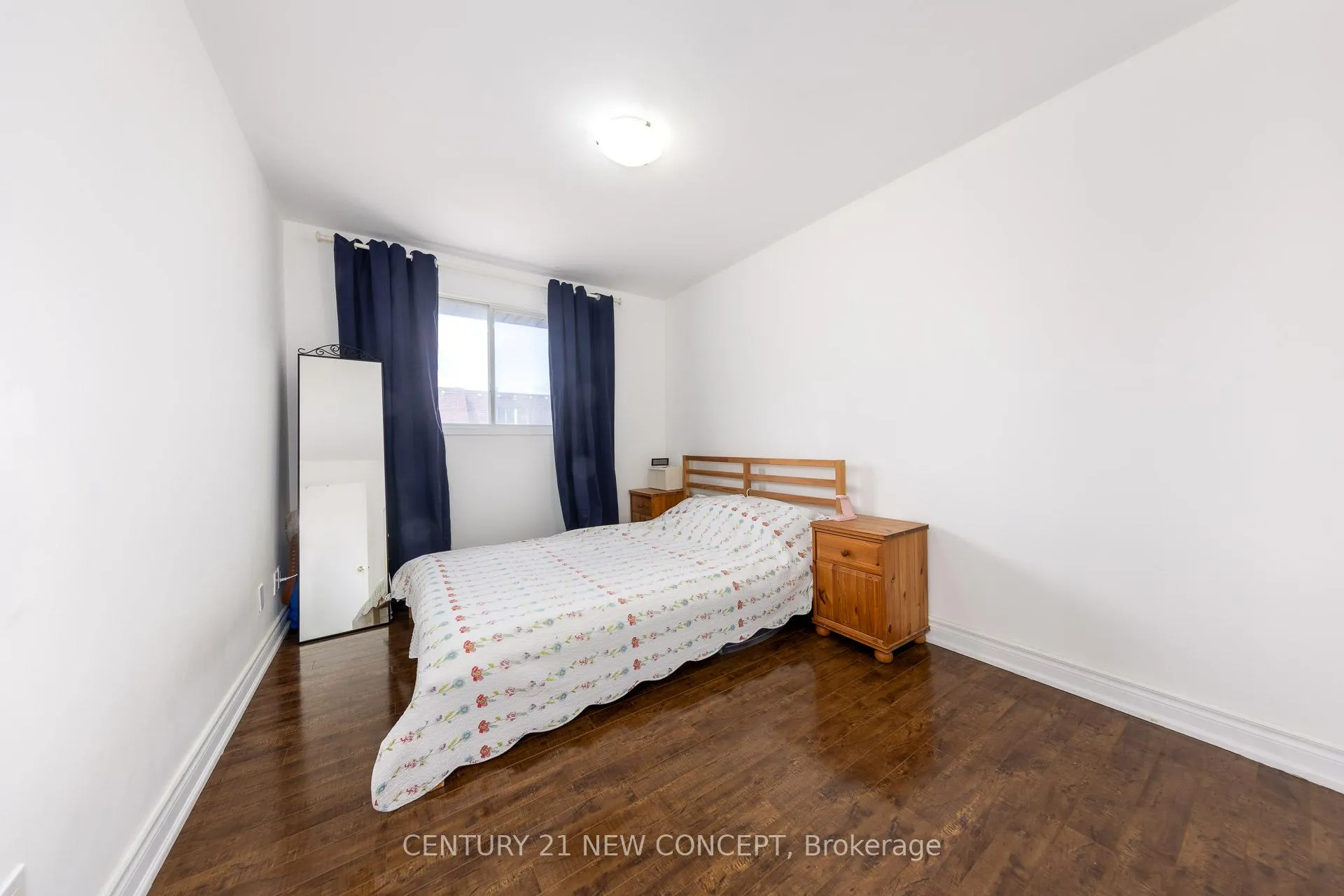 Photo 16 of Unit 3, 119 Henderson Avenue, Markham, Thornhill — HOMEH