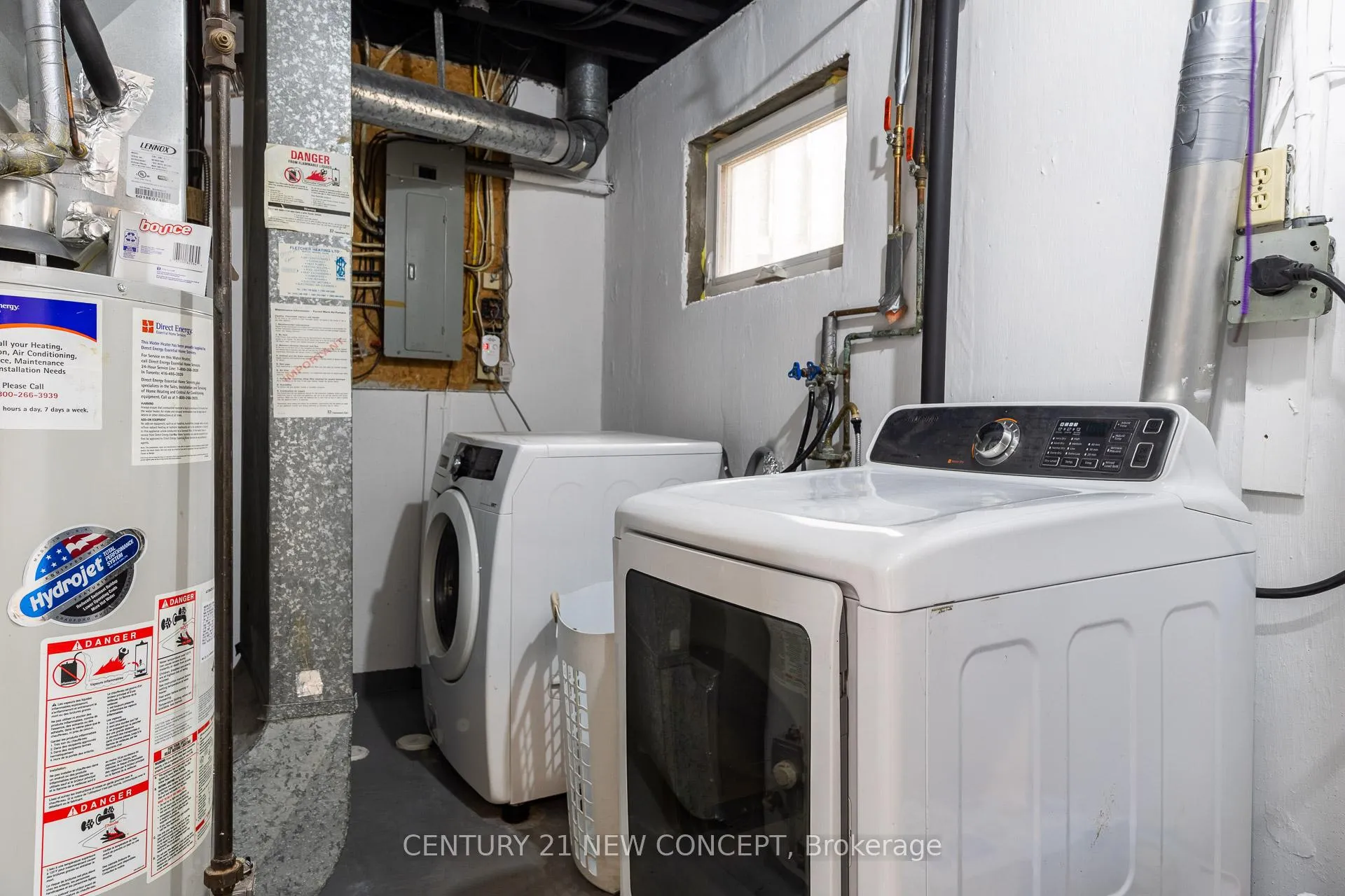 Photo 29 of Unit 3, 119 Henderson Avenue, Markham, Thornhill — HOMEH