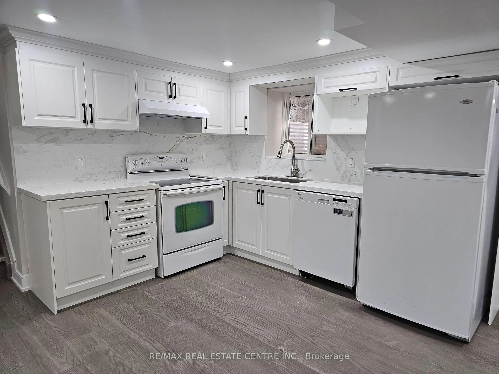 Photo 1 of Unit Lower, 145 Mountainview Road S, Halton Hills, Georgetown — HOMEH
