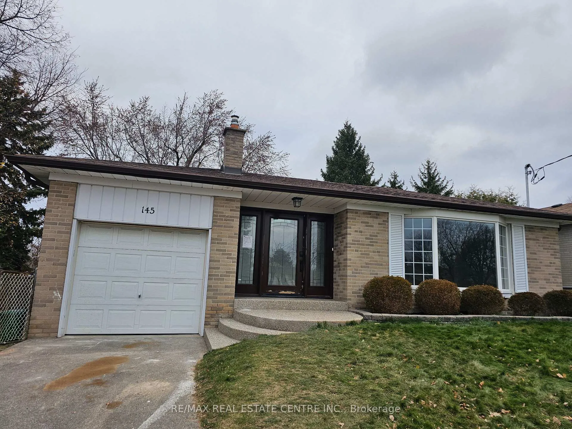Photo 6 of Unit Lower, 145 Mountainview Road S, Halton Hills, Georgetown — HOMEH