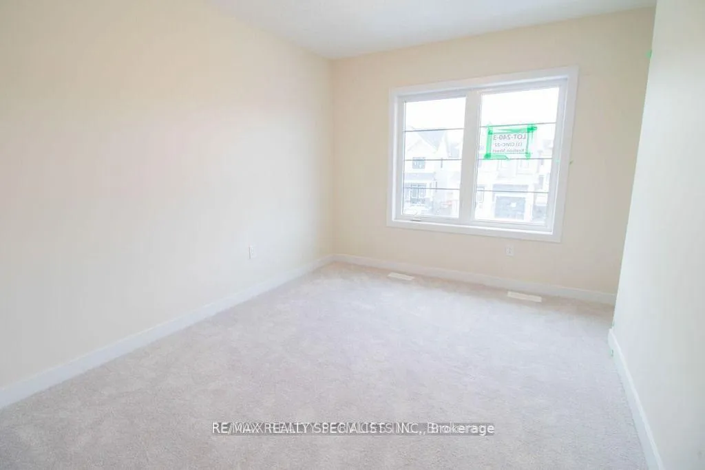 Photo 9 of 22 Keelson Street, Welland, Dain City — HOMEH