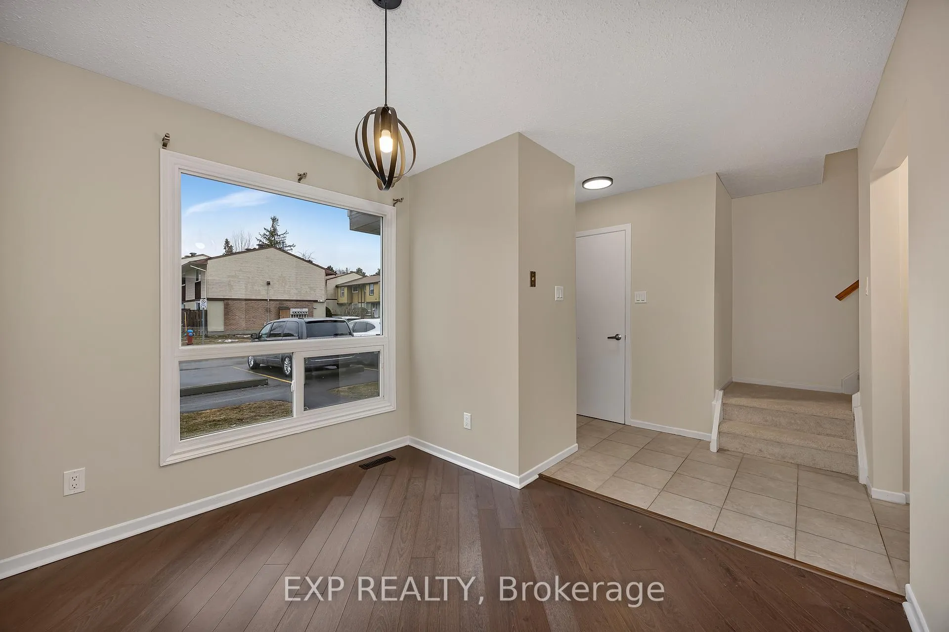 Photo 5 of Unit 104, 2570 Southvale Crescent, Ottawa, Sheffield Glen/Industrial Park — HOMEH