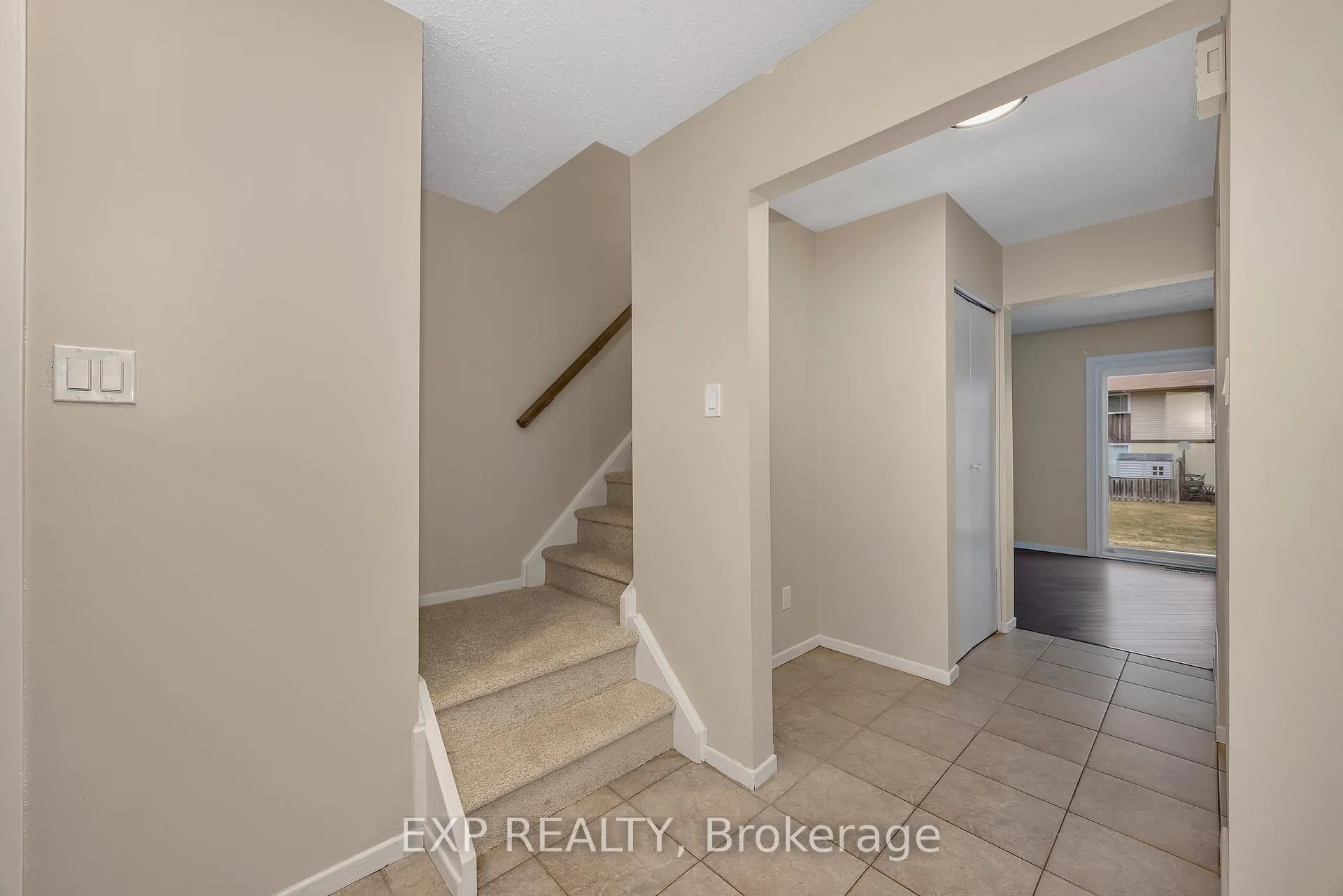 Photo 17 of Unit 104, 2570 Southvale Crescent, Ottawa, Sheffield Glen/Industrial Park — HOMEH
