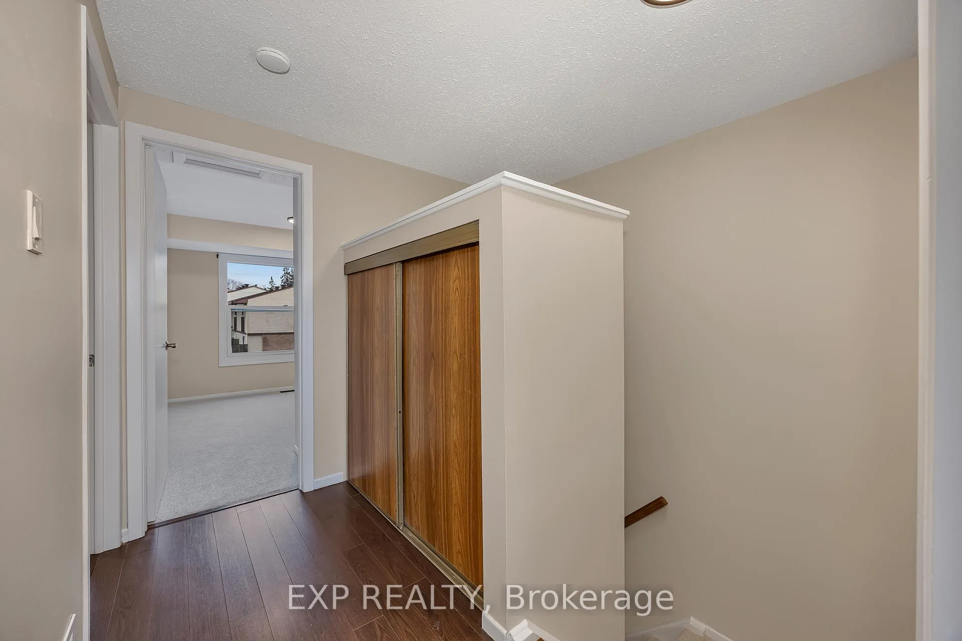 Photo 18 of Unit 104, 2570 Southvale Crescent, Ottawa, Sheffield Glen/Industrial Park — HOMEH