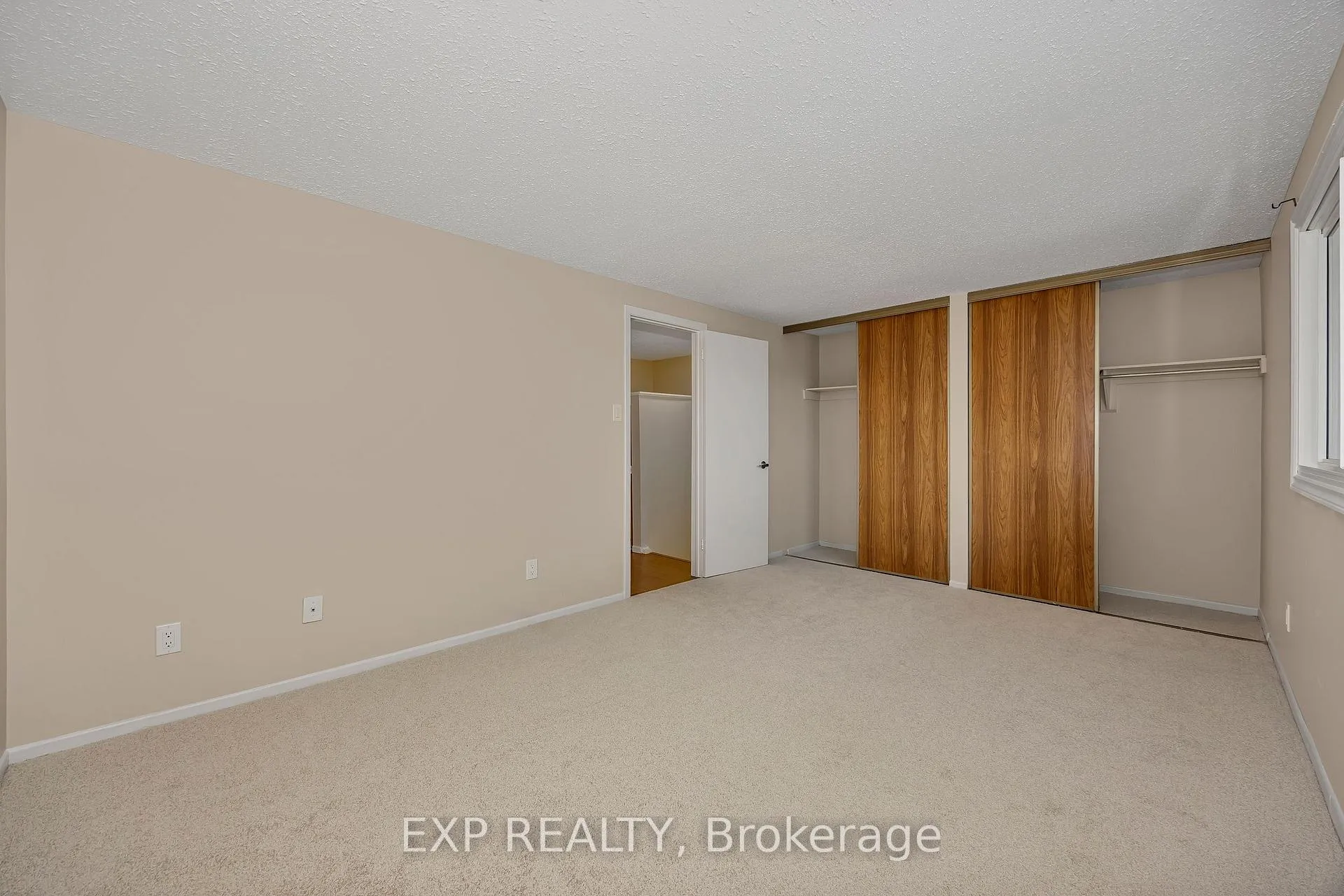 Photo 21 of Unit 104, 2570 Southvale Crescent, Ottawa, Sheffield Glen/Industrial Park — HOMEH