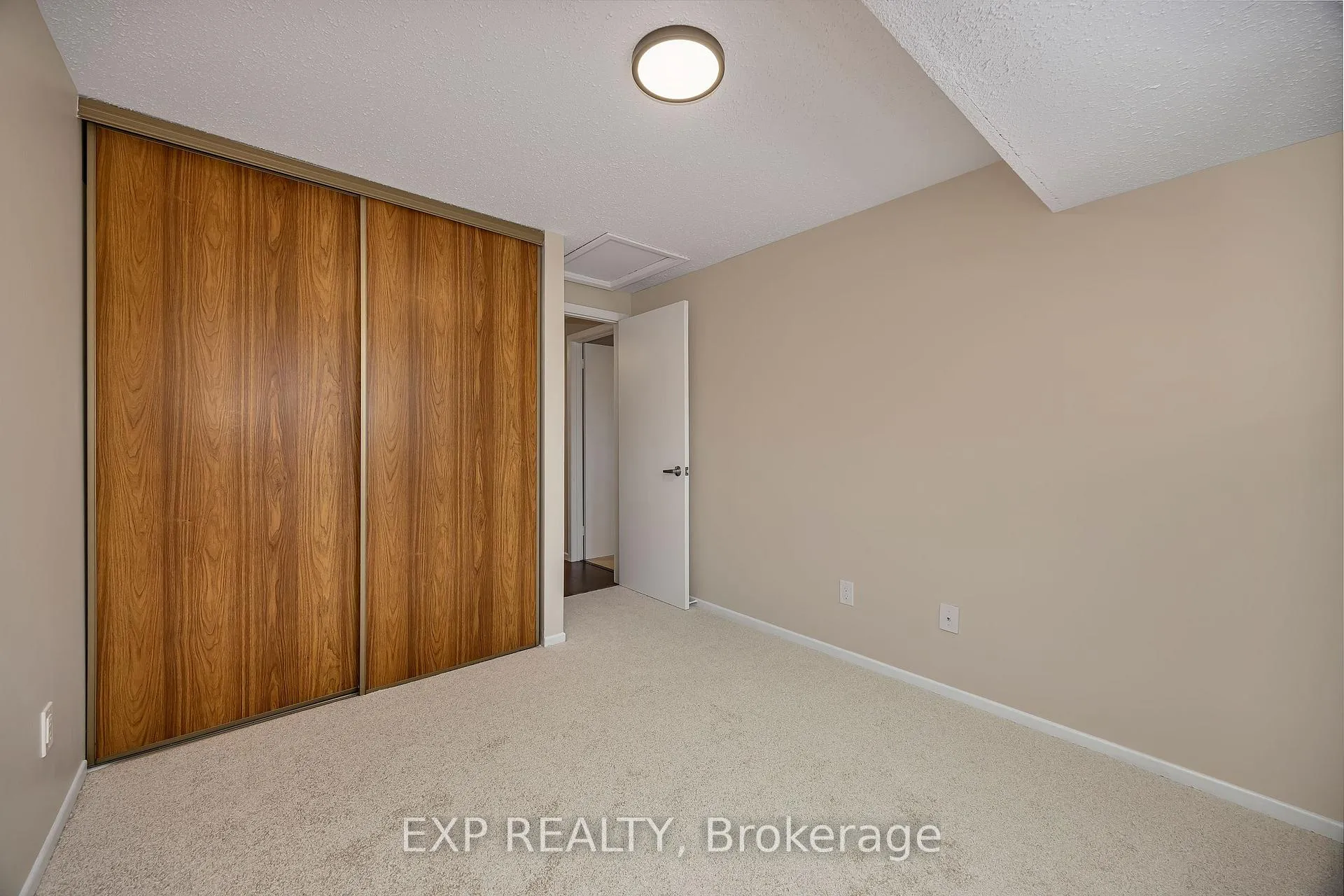 Photo 24 of Unit 104, 2570 Southvale Crescent, Ottawa, Sheffield Glen/Industrial Park — HOMEH