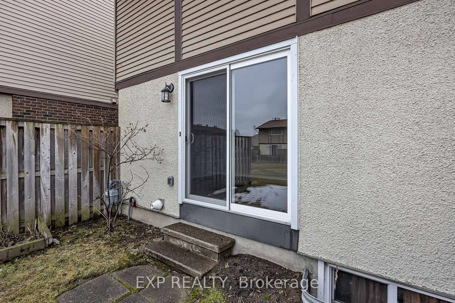 Photo 29 of Unit 104, 2570 Southvale Crescent, Ottawa, Sheffield Glen/Industrial Park — HOMEH