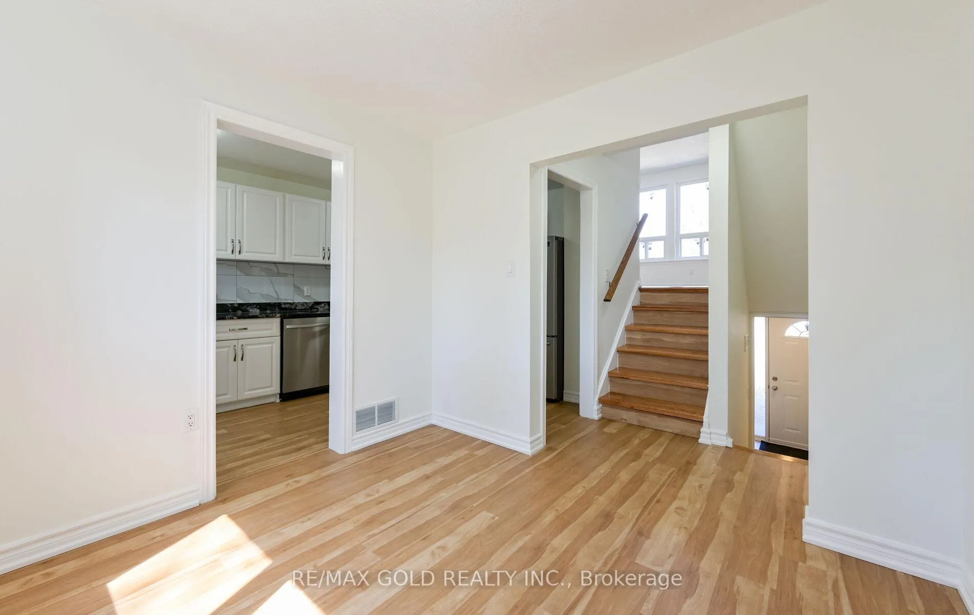 Photo 10 of Unit 266, 1601 Albion Road, Etobicoke, Mount Olive-Silverstone-Jamestown — HOMEH