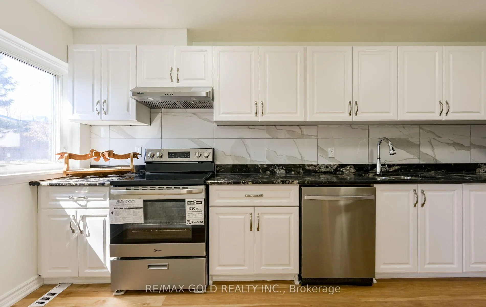 Photo 11 of Unit 266, 1601 Albion Road, Etobicoke, Mount Olive-Silverstone-Jamestown — HOMEH