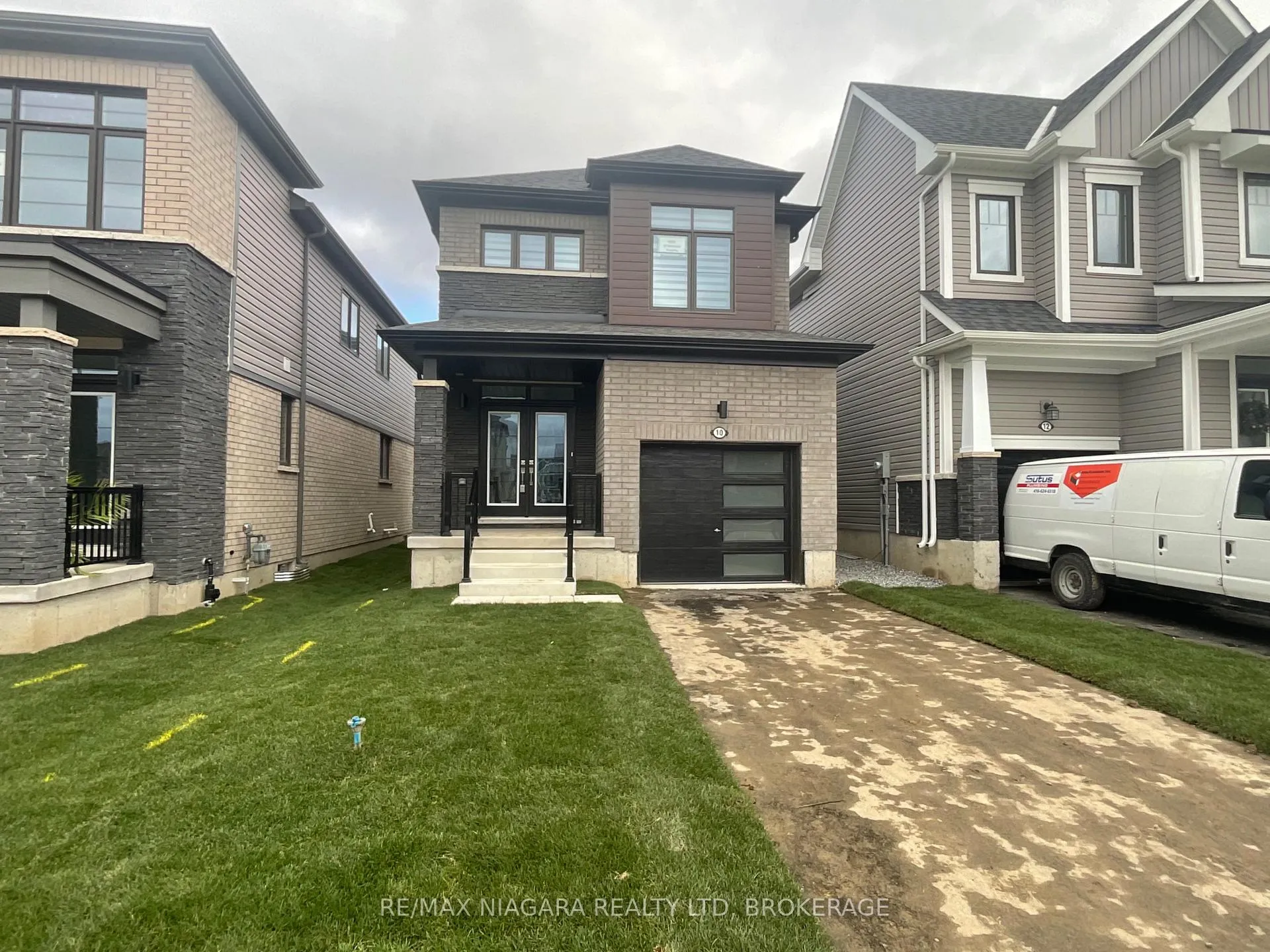 Photo 1 of 10 Selection Heights, Thorold, Rolling Meadows — HOMEH
