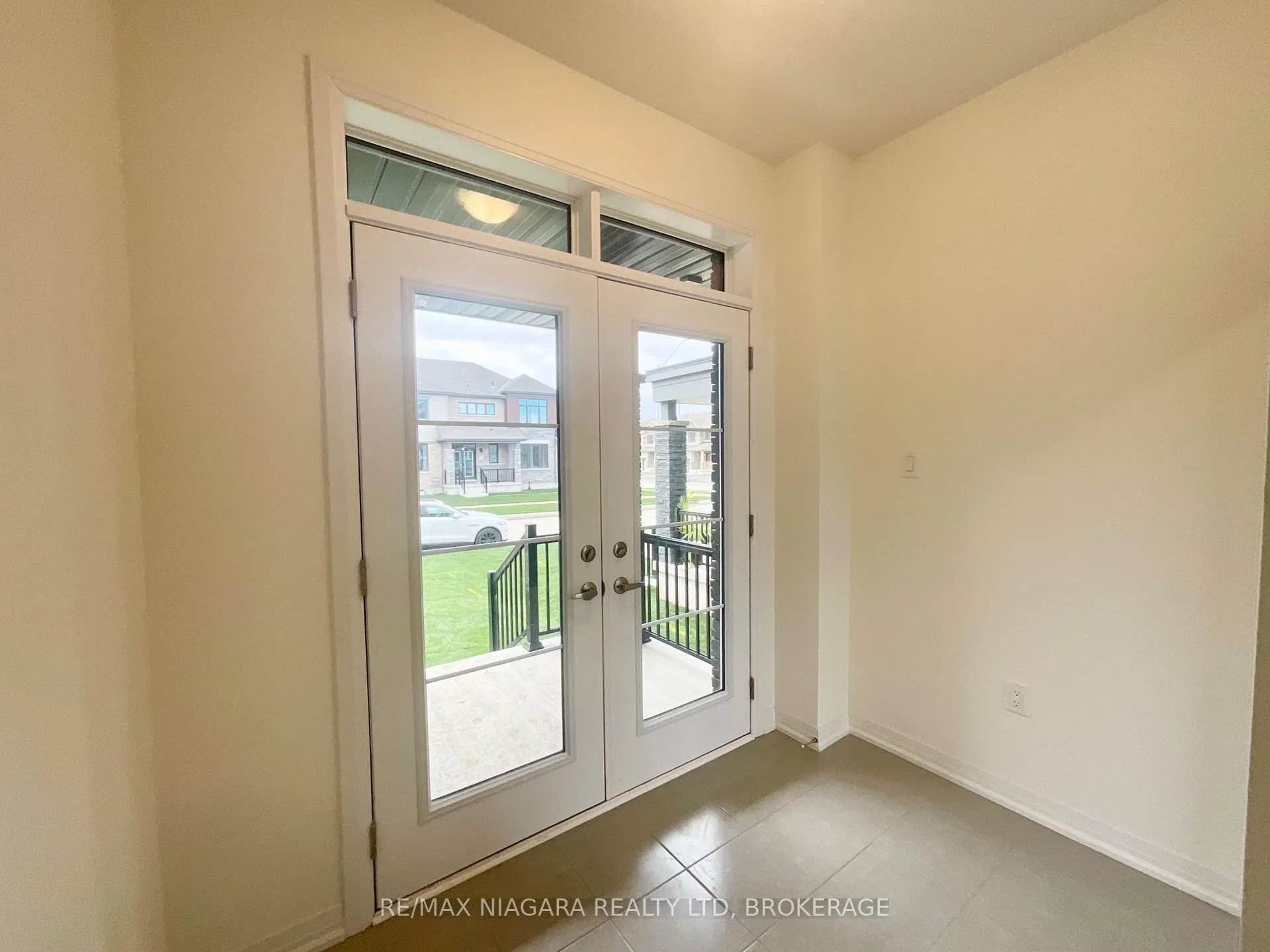 Photo 2 of 10 Selection Heights, Thorold, Rolling Meadows — HOMEH