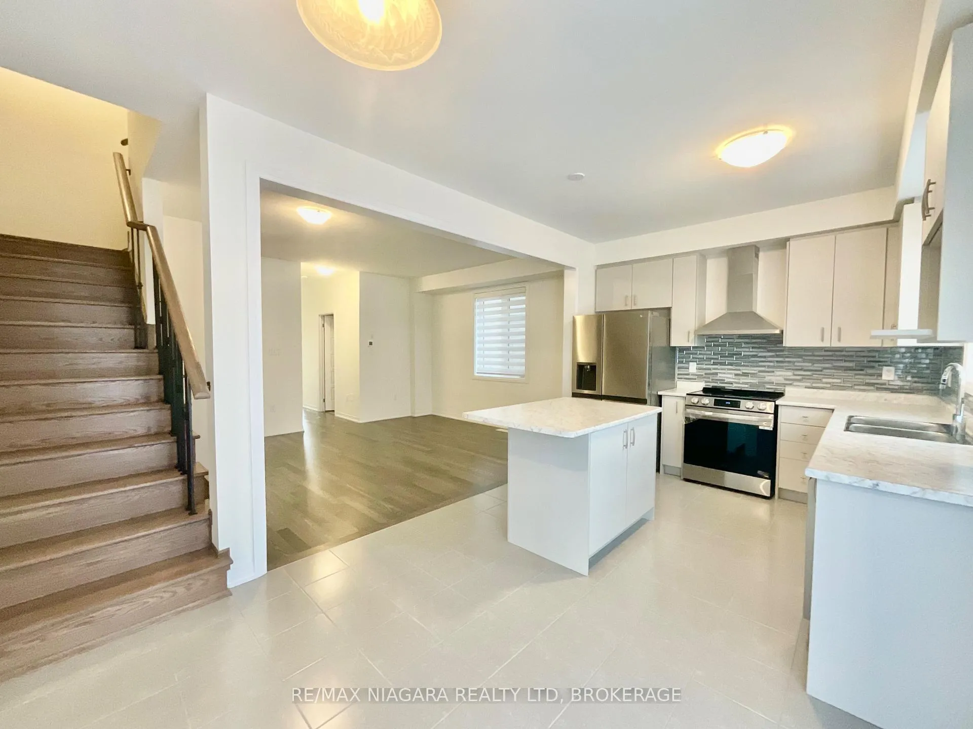 Photo 9 of 10 Selection Heights, Thorold, Rolling Meadows — HOMEH