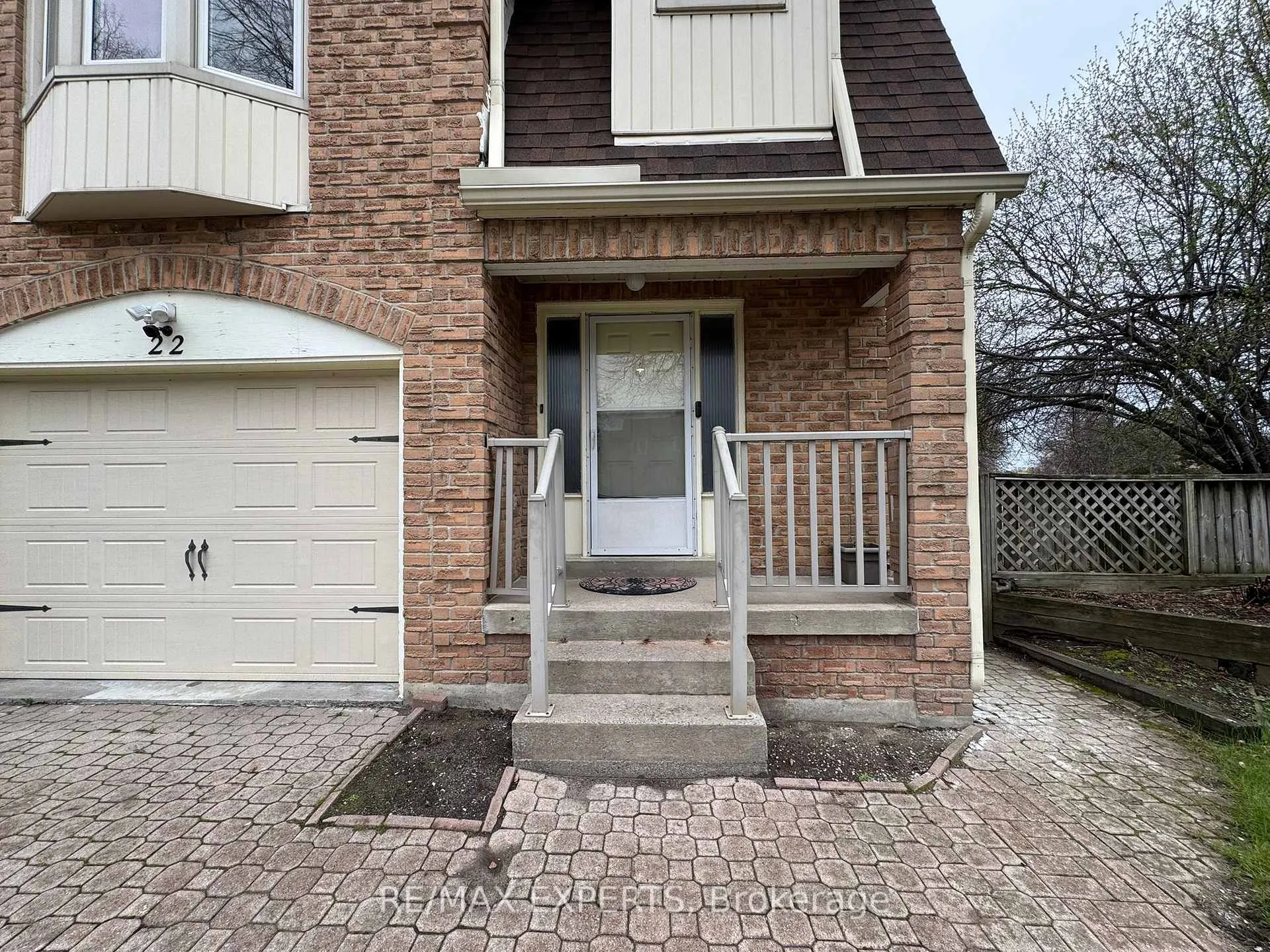 Photo 4 of 22 Hettersley Drive, Ajax, Central West — HOMEH