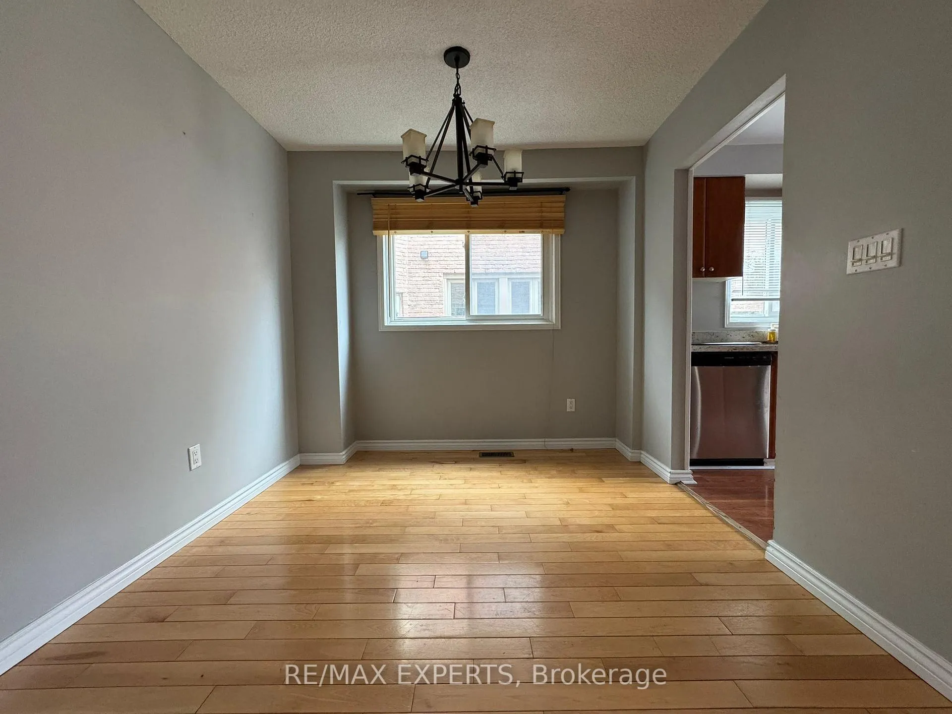 Photo 13 of 22 Hettersley Drive, Ajax, Central West — HOMEH