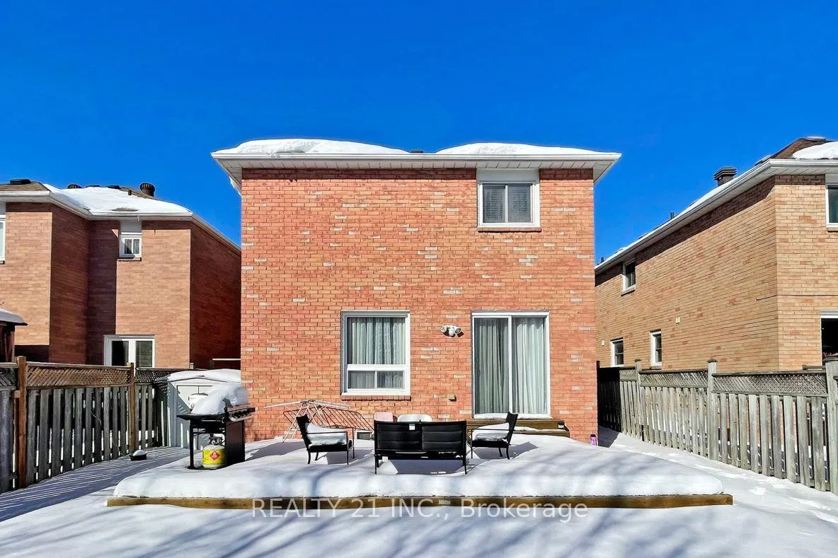 Photo 30 of 11 Iles Street W, Ajax, Central West — HOMEH
