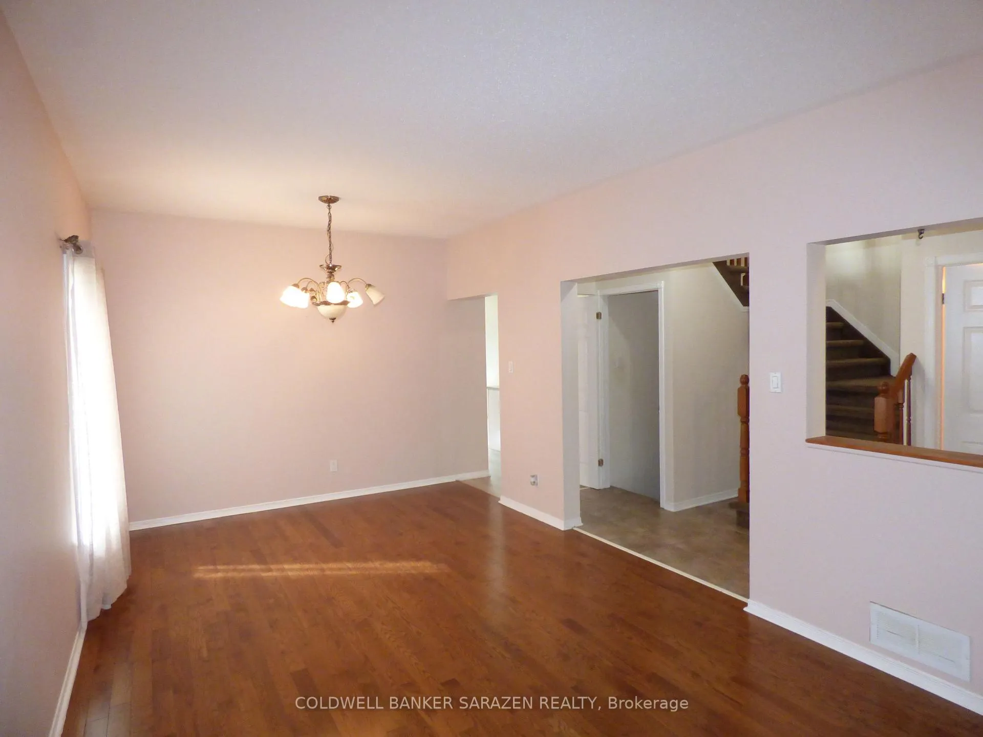 Photo 5 of 1826 Northlands Drive, Ottawa, Fallingbrook/Gardenway South — HOMEH