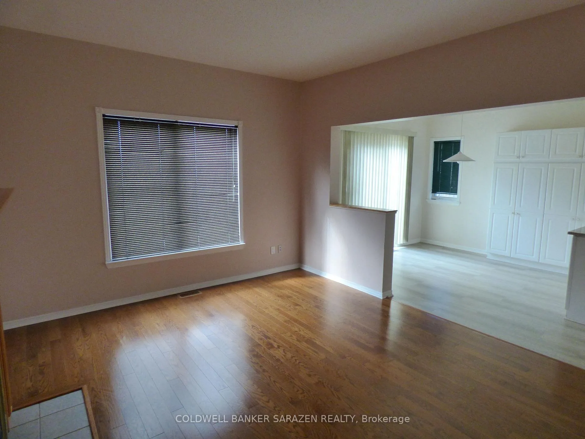Photo 6 of 1826 Northlands Drive, Ottawa, Fallingbrook/Gardenway South — HOMEH
