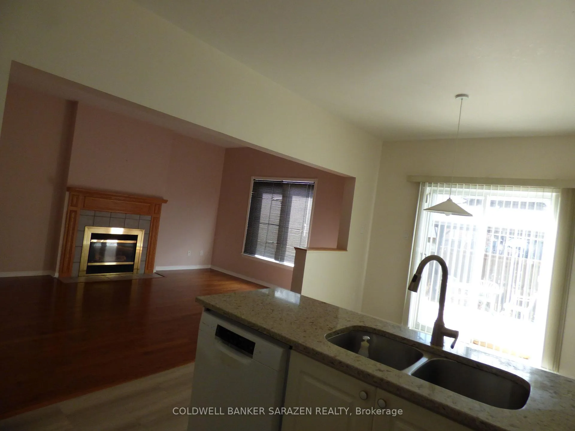 Photo 12 of 1826 Northlands Drive, Ottawa, Fallingbrook/Gardenway South — HOMEH