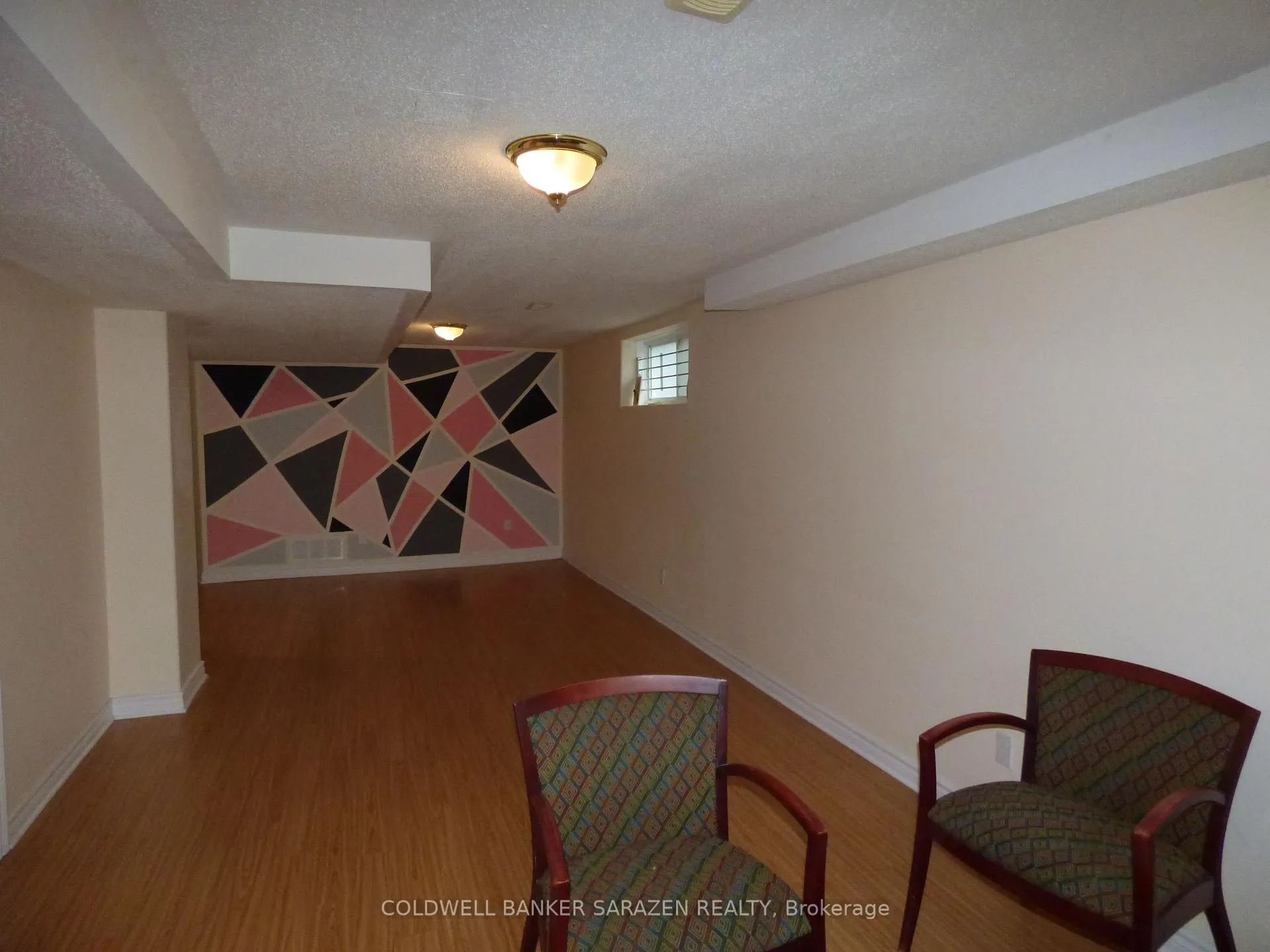 Photo 27 of 1826 Northlands Drive, Ottawa, Fallingbrook/Gardenway South — HOMEH