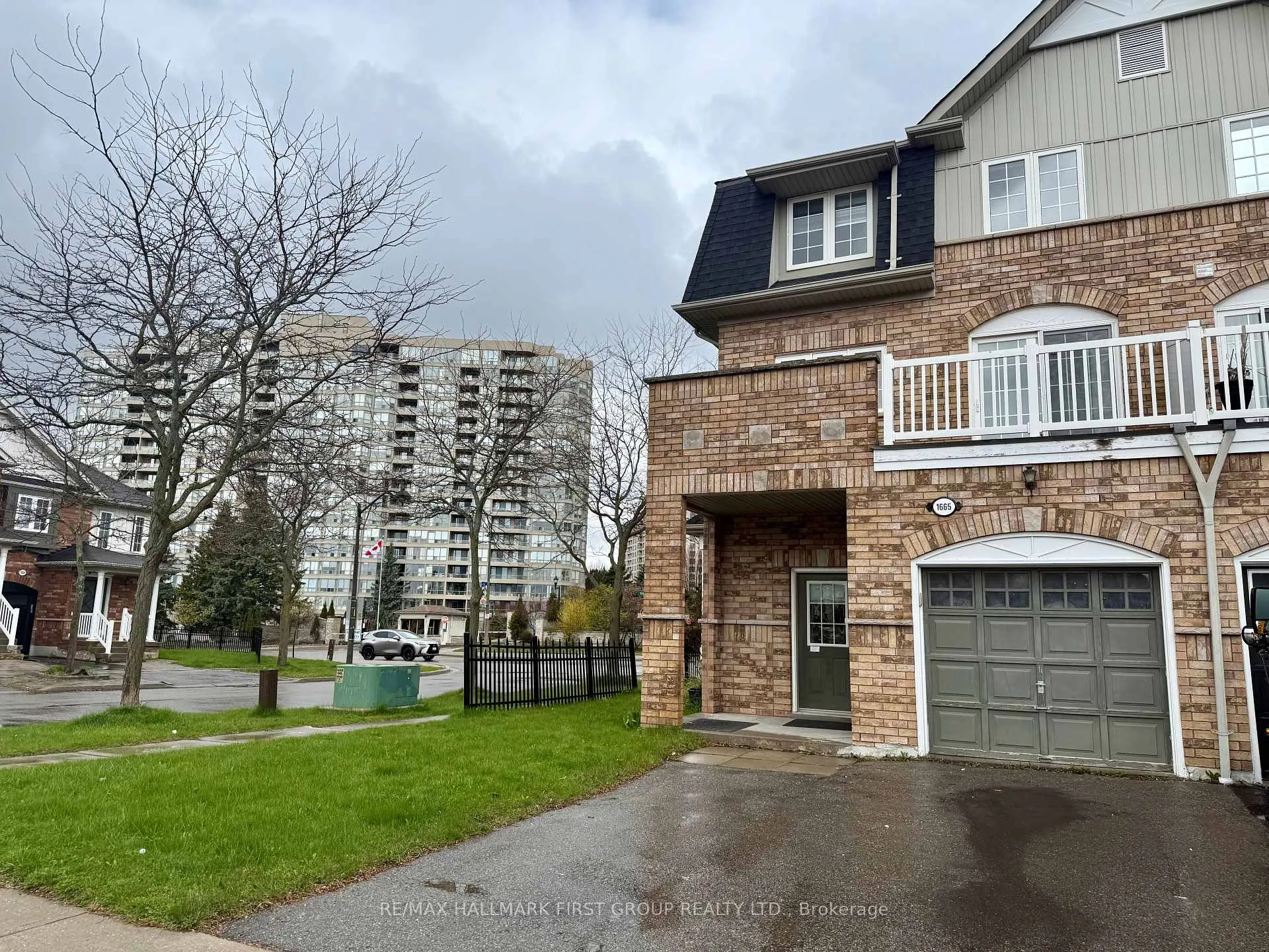 Photo 2 of 1665 Avonmore Square, Pickering, Town Centre — HOMEH