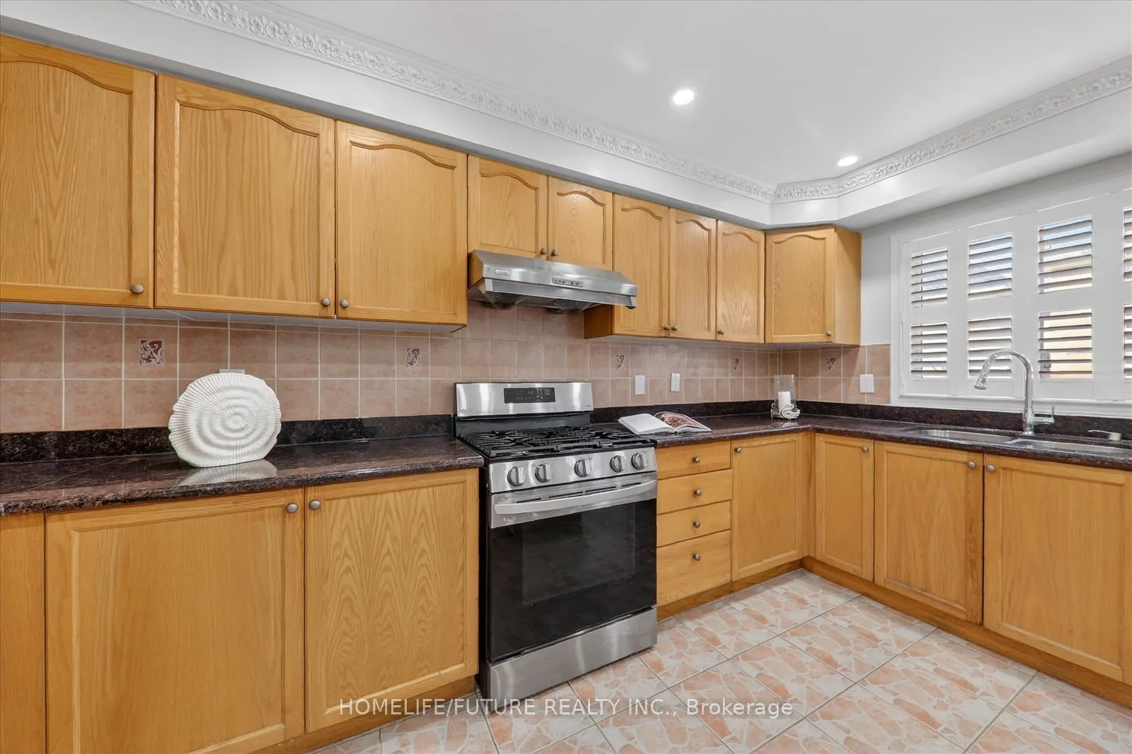 Photo 13 of 40 Canoe Crescent, Scarborough, Rouge — HOMEH