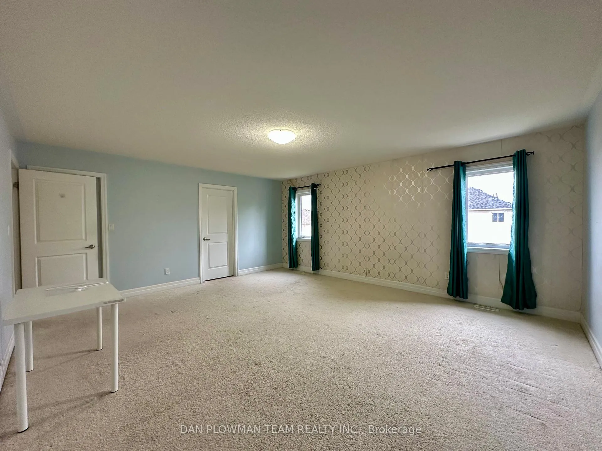Photo 23 of 1845 Silverstone Crescent, Oshawa, Samac — HOMEH