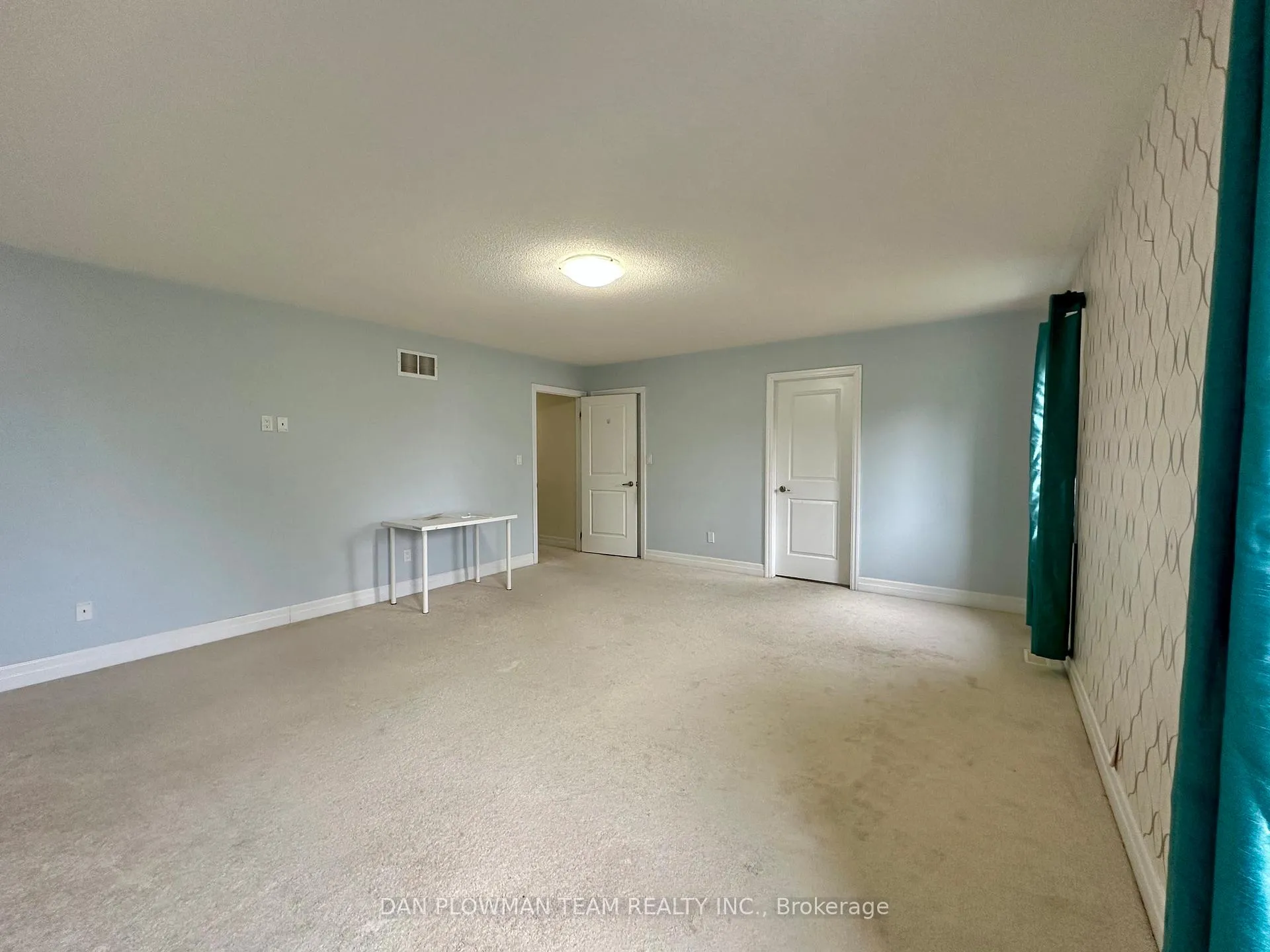 Photo 25 of 1845 Silverstone Crescent, Oshawa, Samac — HOMEH