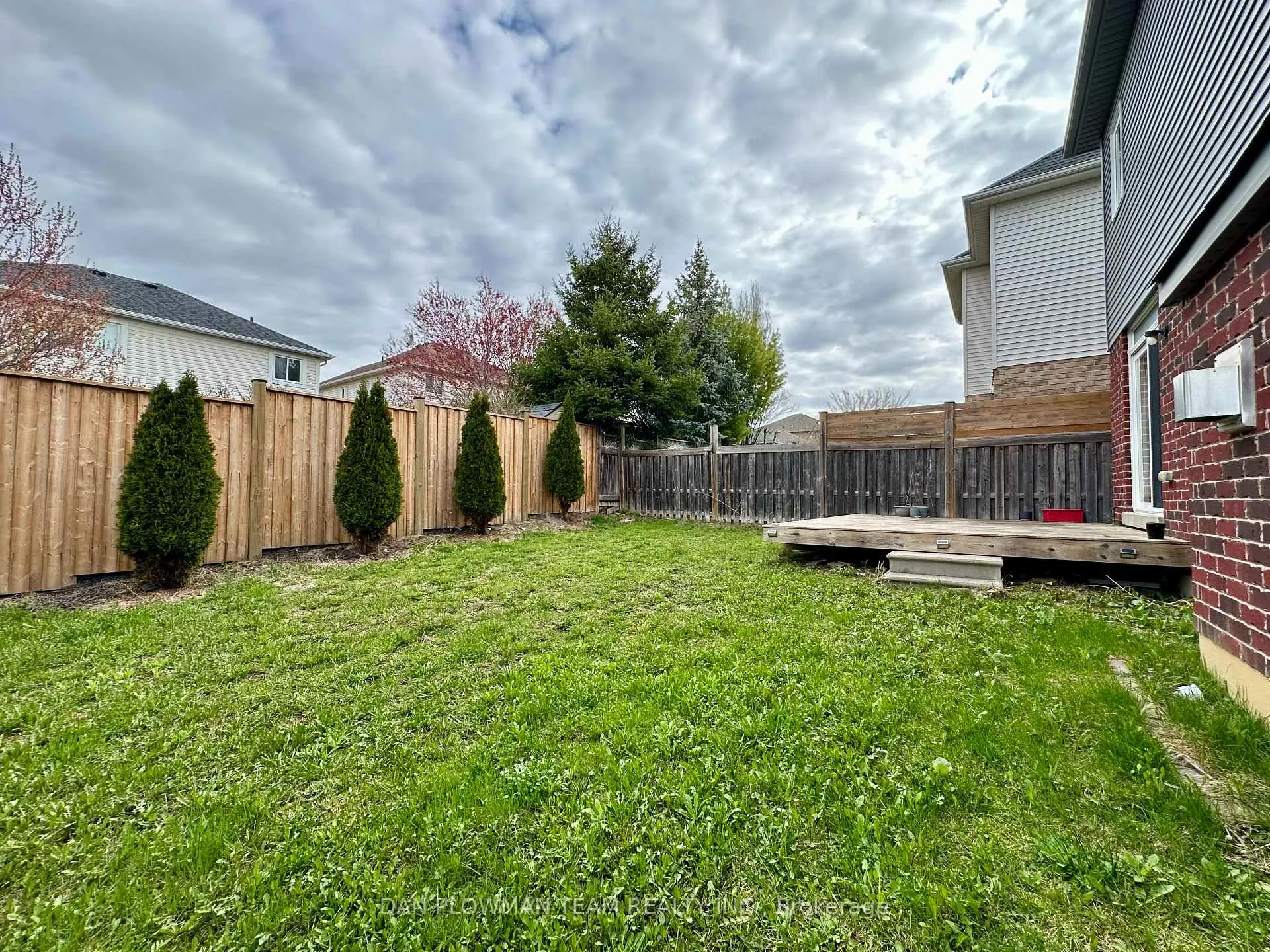 Photo 45 of 1845 Silverstone Crescent, Oshawa, Samac — HOMEH