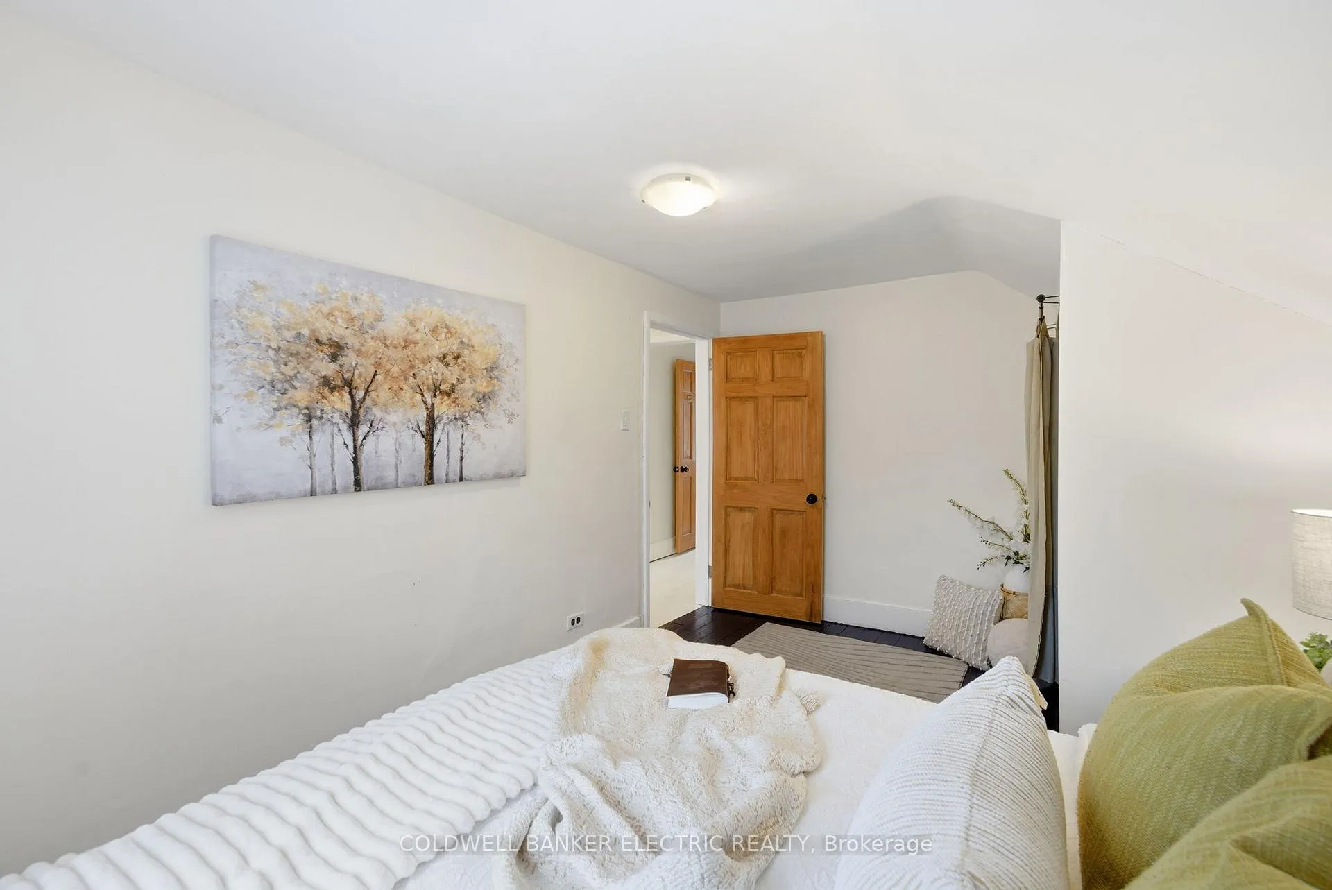 Photo 14 of 607 Armour Road, Peterborough, Ashburnham Ward 4 — HOMEH
