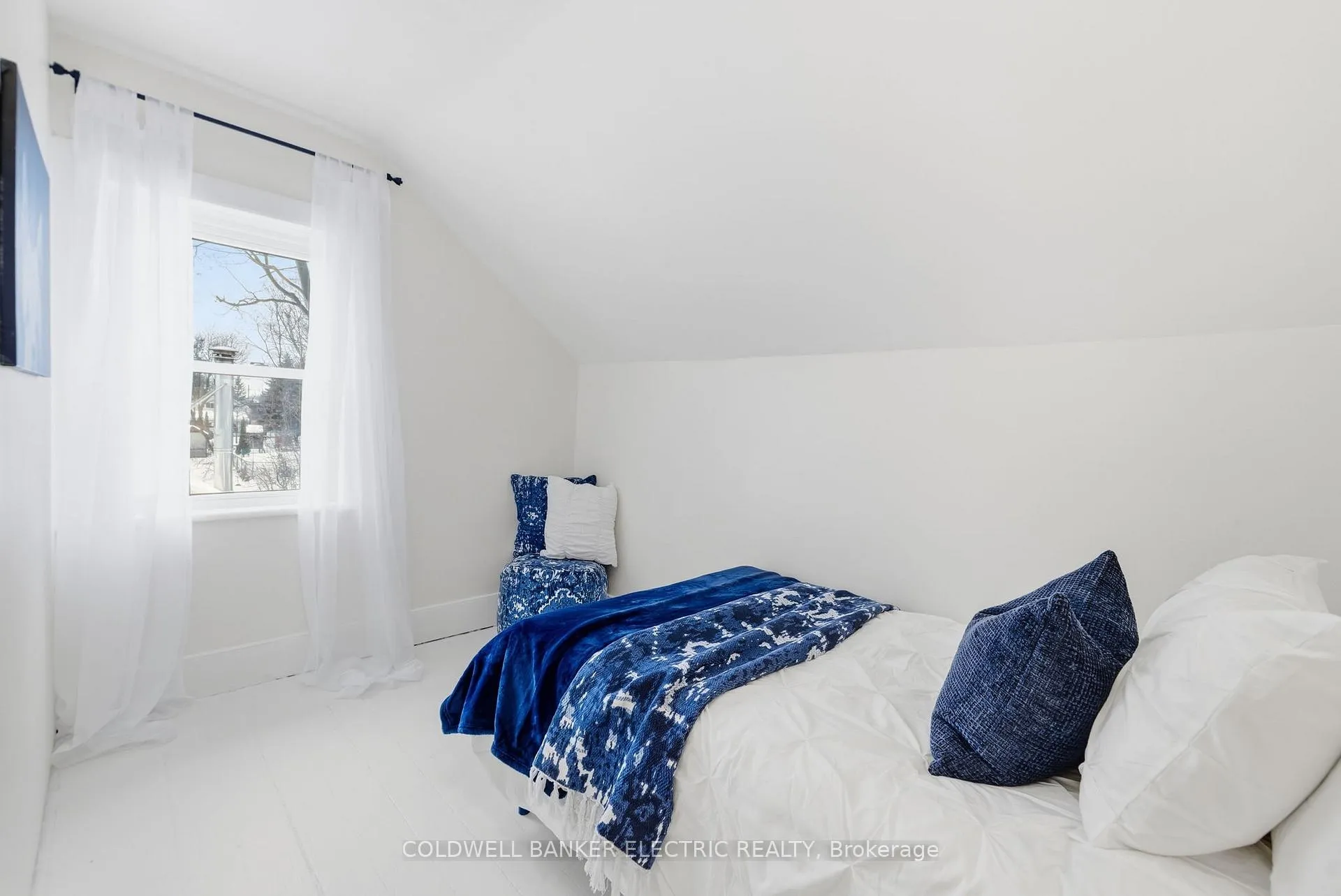 Photo 15 of 607 Armour Road, Peterborough, Ashburnham Ward 4 — HOMEH
