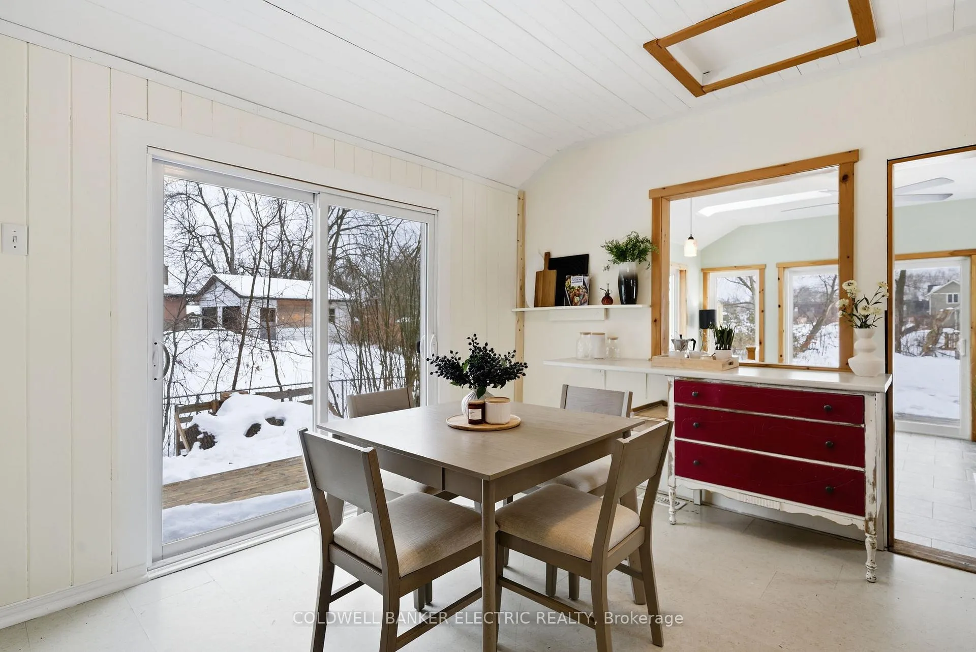 Photo 20 of 607 Armour Road, Peterborough, Ashburnham Ward 4 — HOMEH