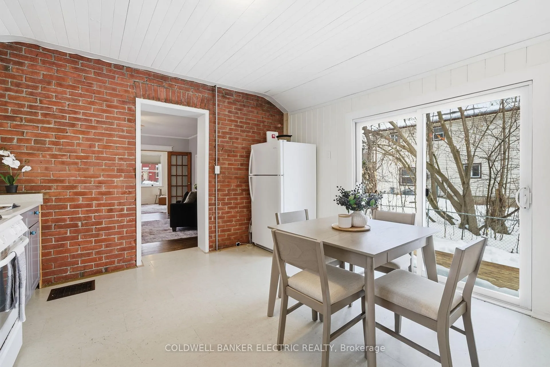 Photo 22 of 607 Armour Road, Peterborough, Ashburnham Ward 4 — HOMEH