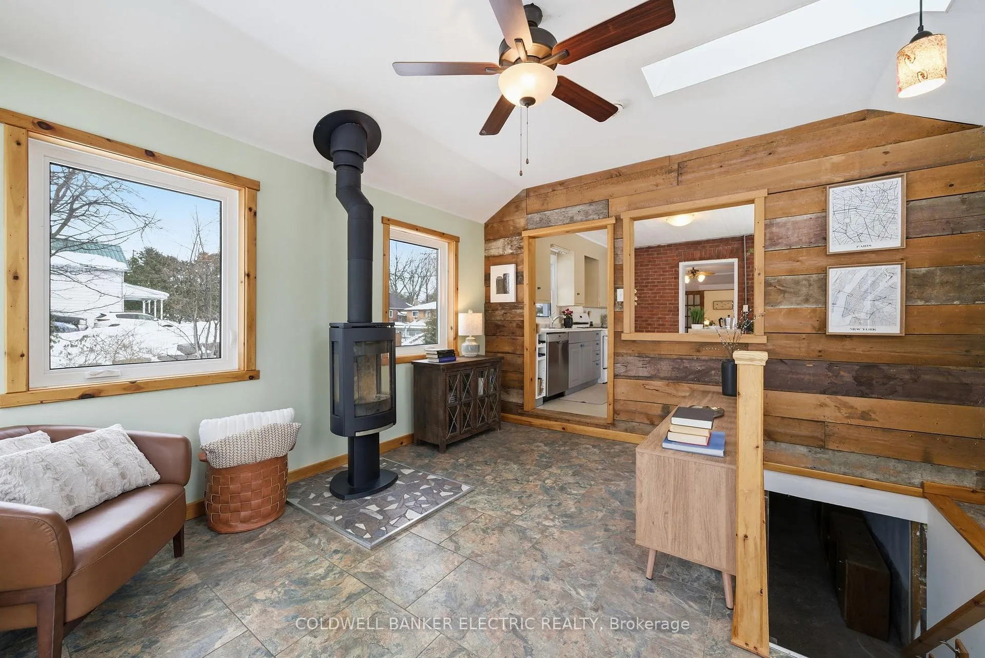 Photo 23 of 607 Armour Road, Peterborough, Ashburnham Ward 4 — HOMEH