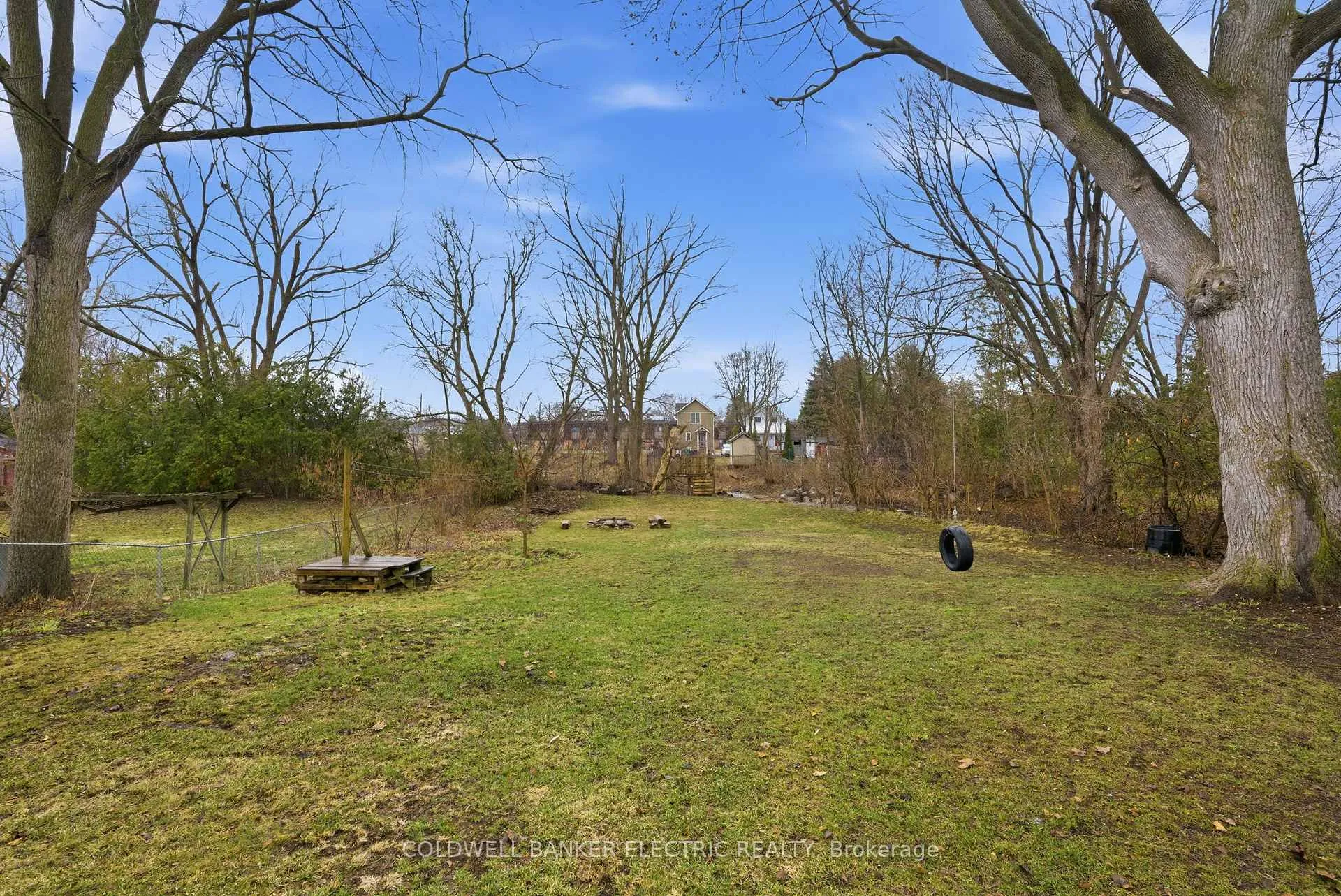 Photo 29 of 607 Armour Road, Peterborough, Ashburnham Ward 4 — HOMEH