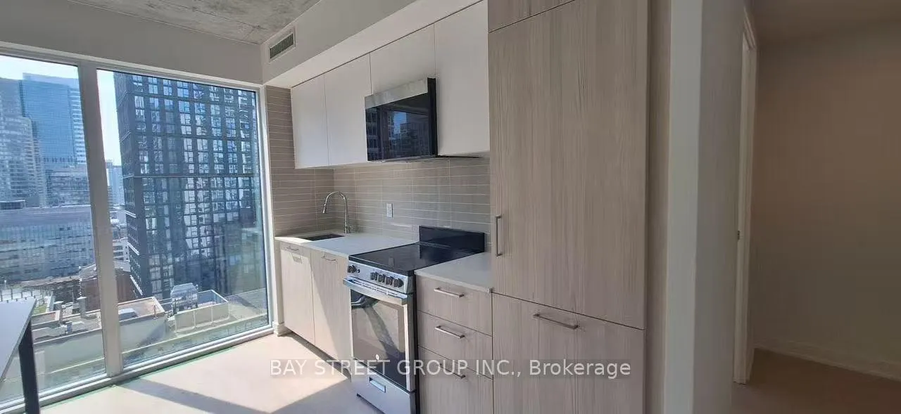 Photo 3 of Unit 1904, 65 Mutual Street, Toronto, Church-Yonge Corridor — HOMEH