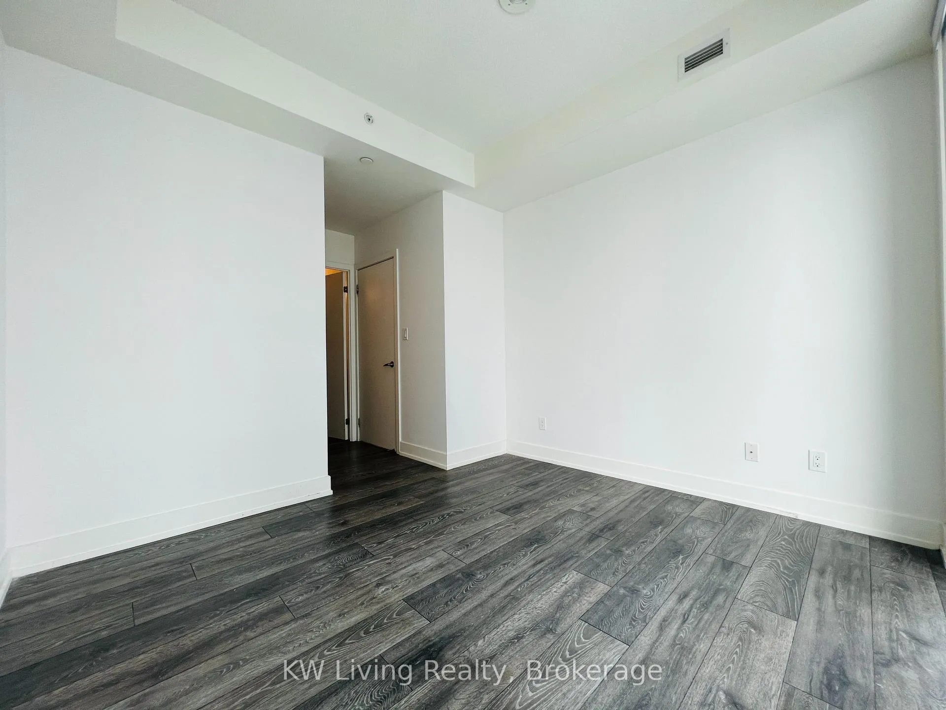 Photo 11 of Unit 1609, 180 Fairview Mall Drive, North York, Don Valley Village — HOMEH