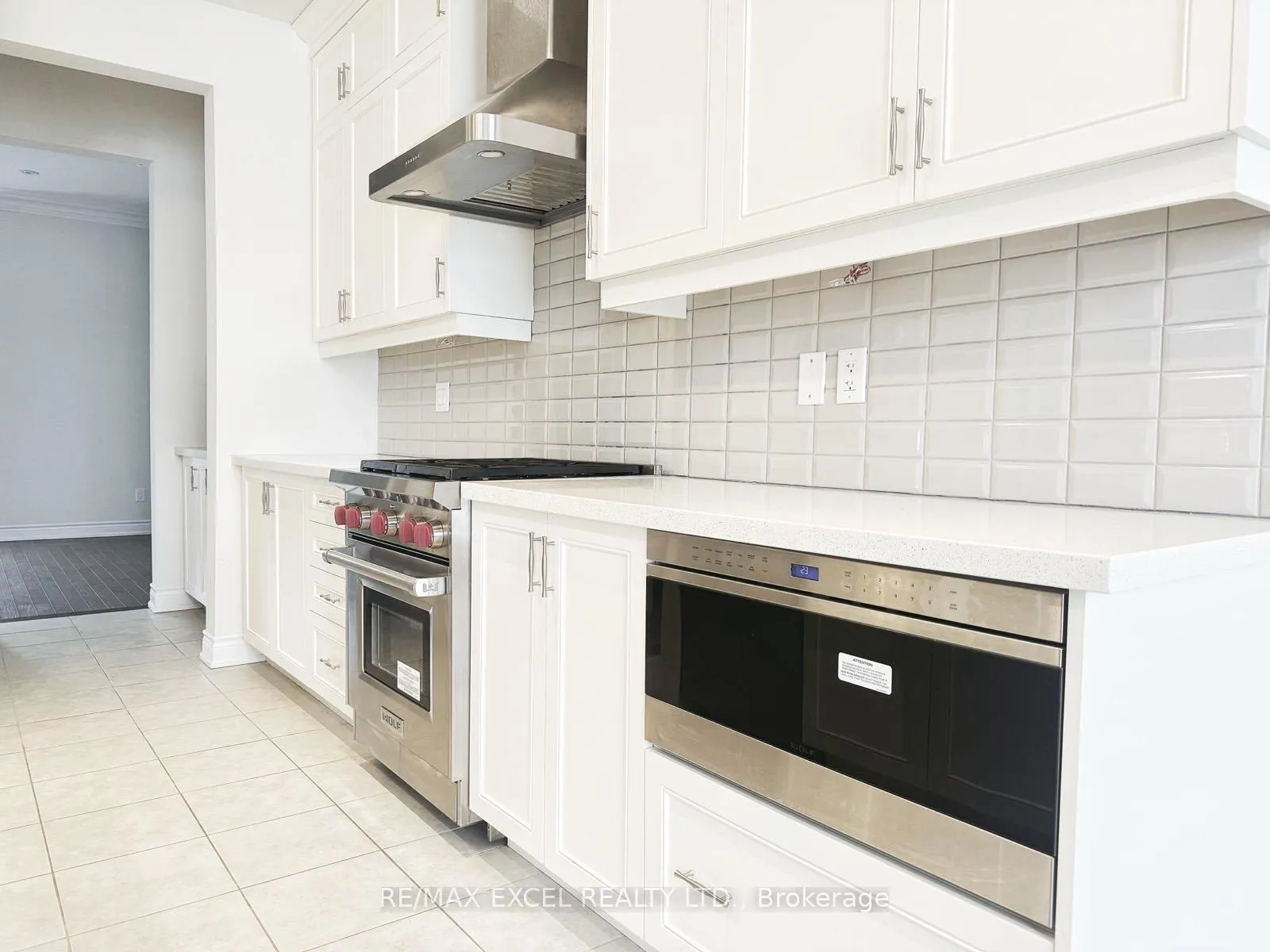 Photo 4 of 28 Island Green Lane, Markham, Angus Glen — HOMEH