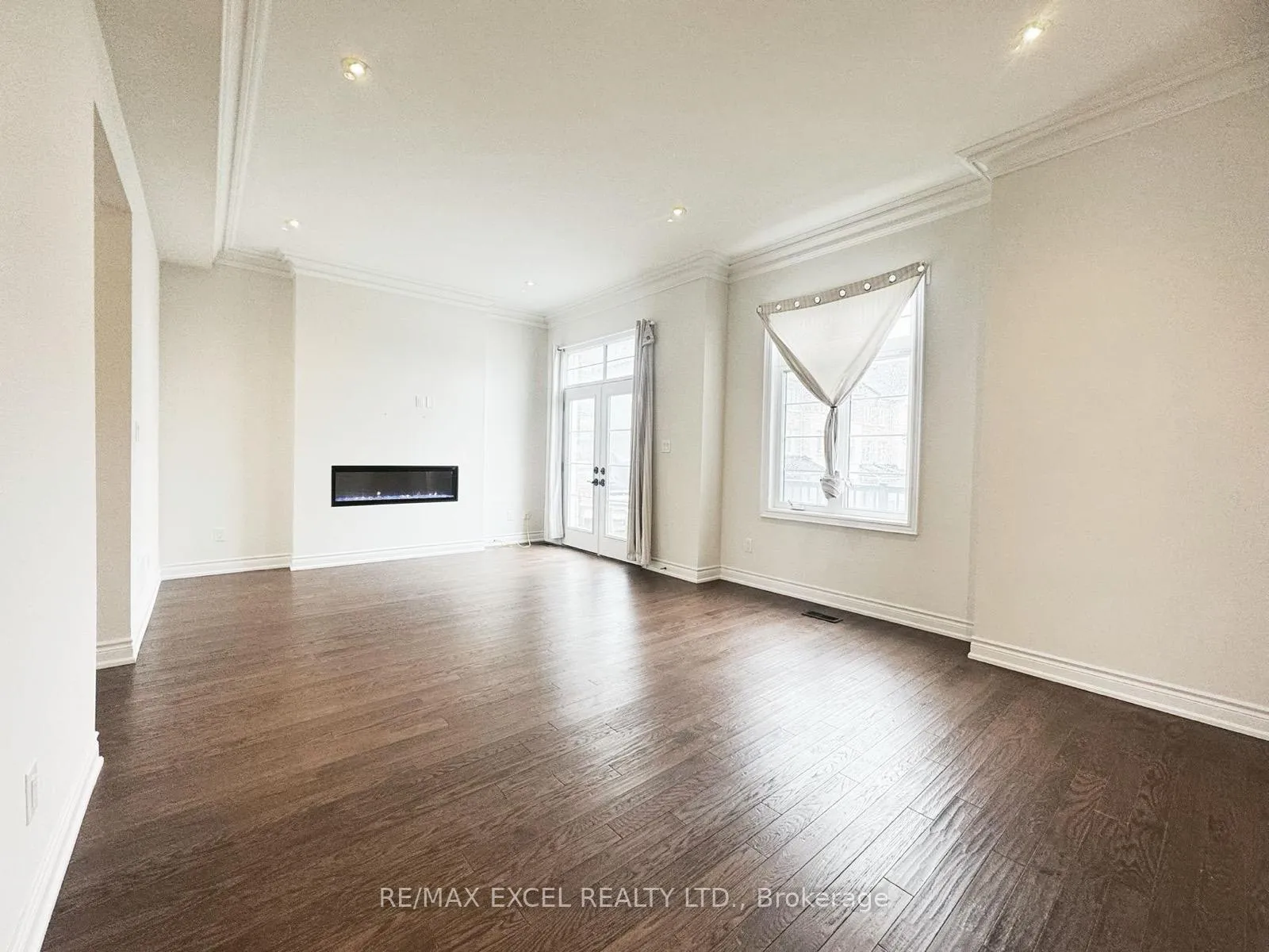 Photo 15 of 28 Island Green Lane, Markham, Angus Glen — HOMEH
