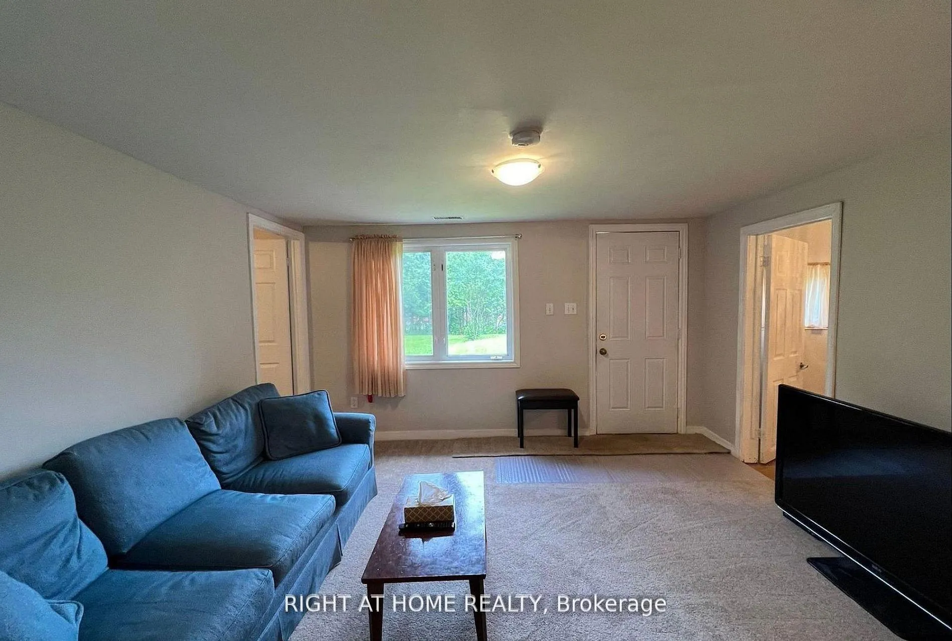 Photo 3 of 34 Broadview Street, Collingwood — HOMEH