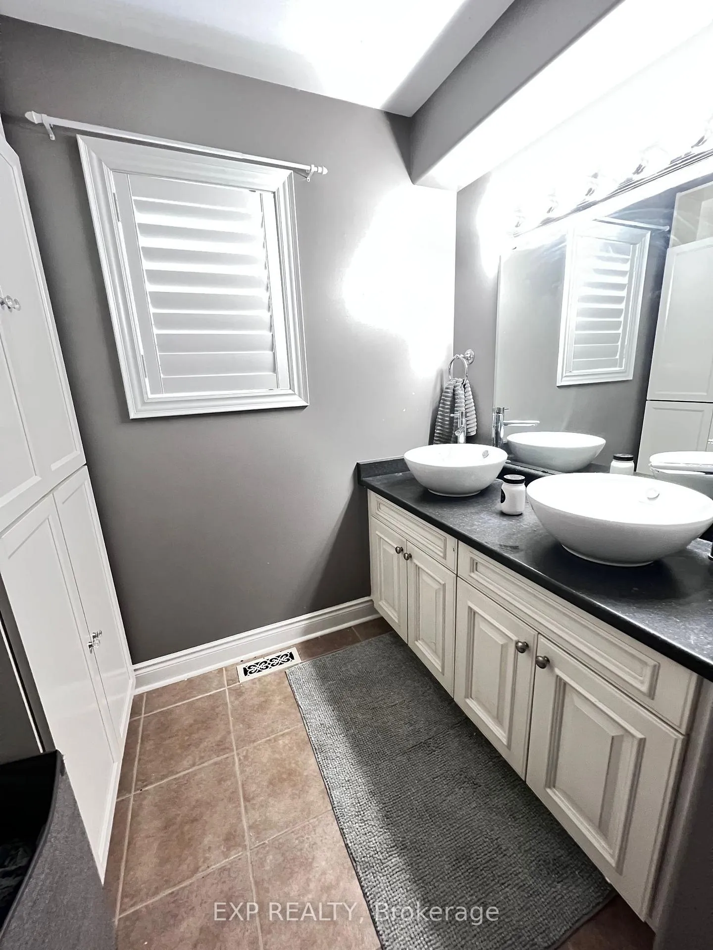 Photo 10 of 1194 Mitchell Court, Innisfil, Alcona — HOMEH
