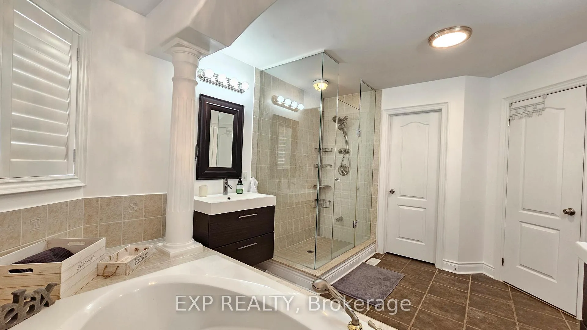 Photo 17 of 1194 Mitchell Court, Innisfil, Alcona — HOMEH