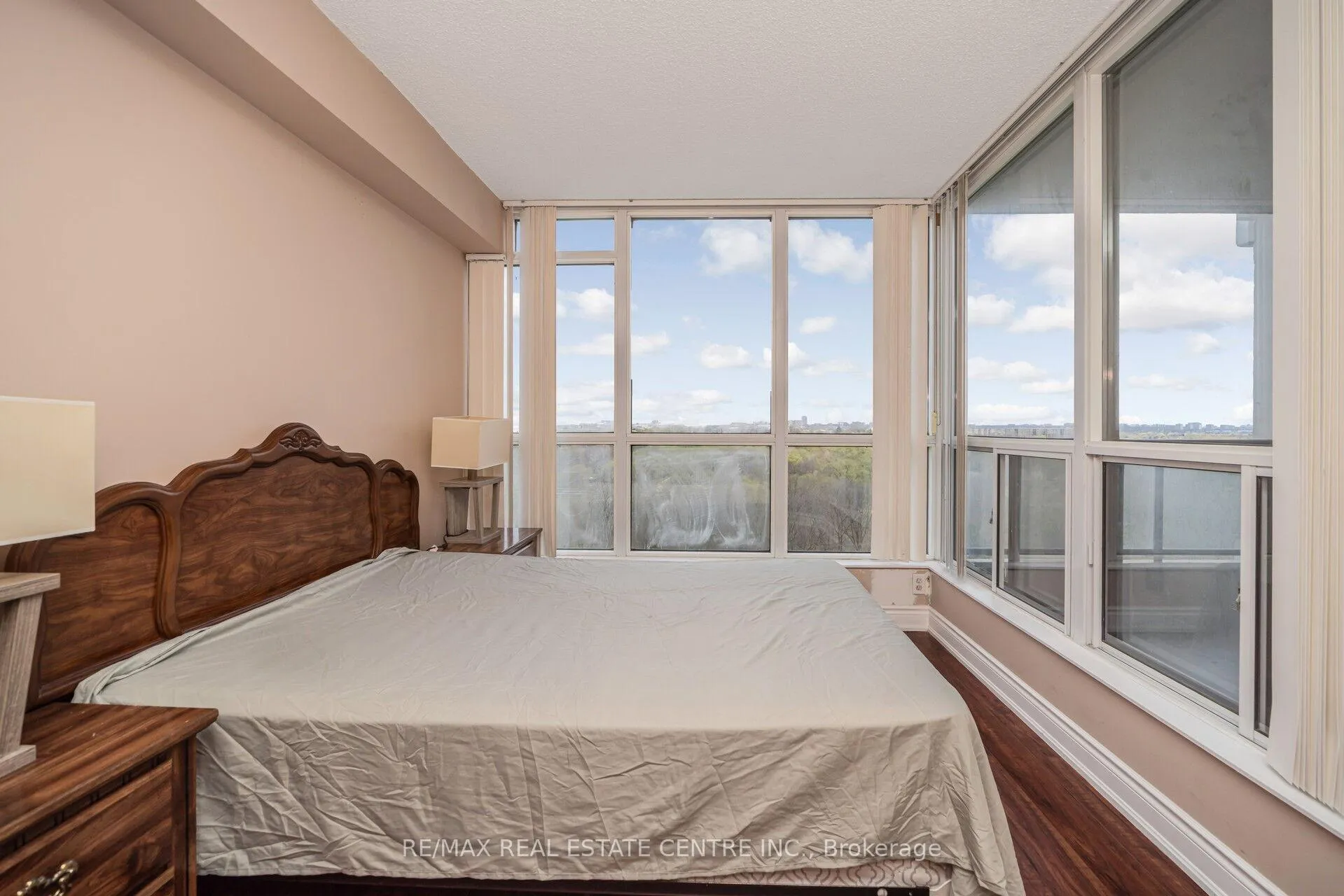 Photo 25 of Unit 607, 3 Rowntree Road, Etobicoke, Mount Olive-Silverstone-Jamestown — HOMEH
