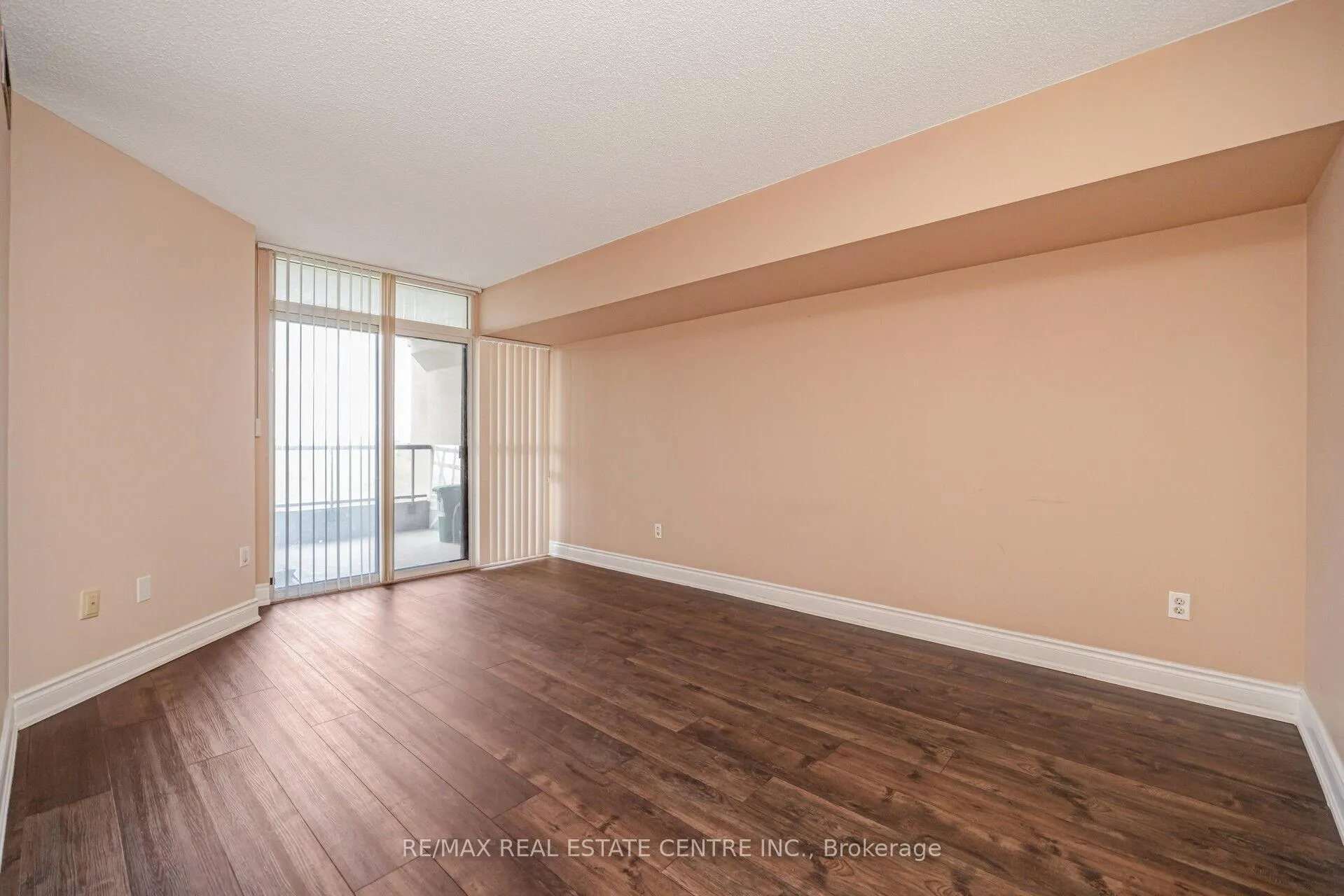 Photo 29 of Unit 607, 3 Rowntree Road, Etobicoke, Mount Olive-Silverstone-Jamestown — HOMEH