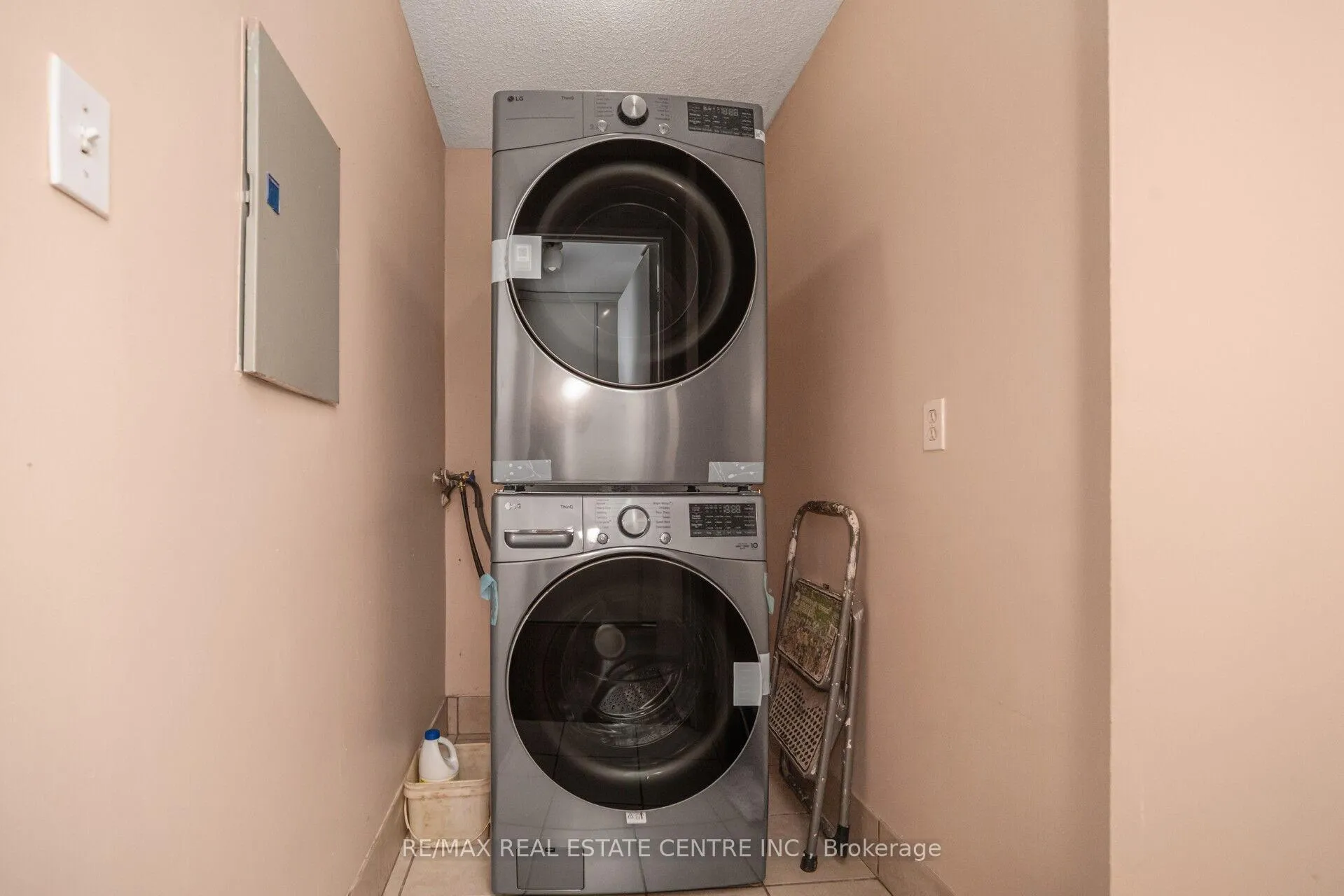Photo 39 of Unit 607, 3 Rowntree Road, Etobicoke, Mount Olive-Silverstone-Jamestown — HOMEH