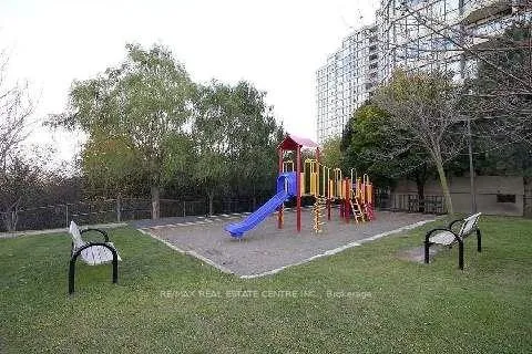 Photo 44 of Unit 607, 3 Rowntree Road, Etobicoke, Mount Olive-Silverstone-Jamestown — HOMEH