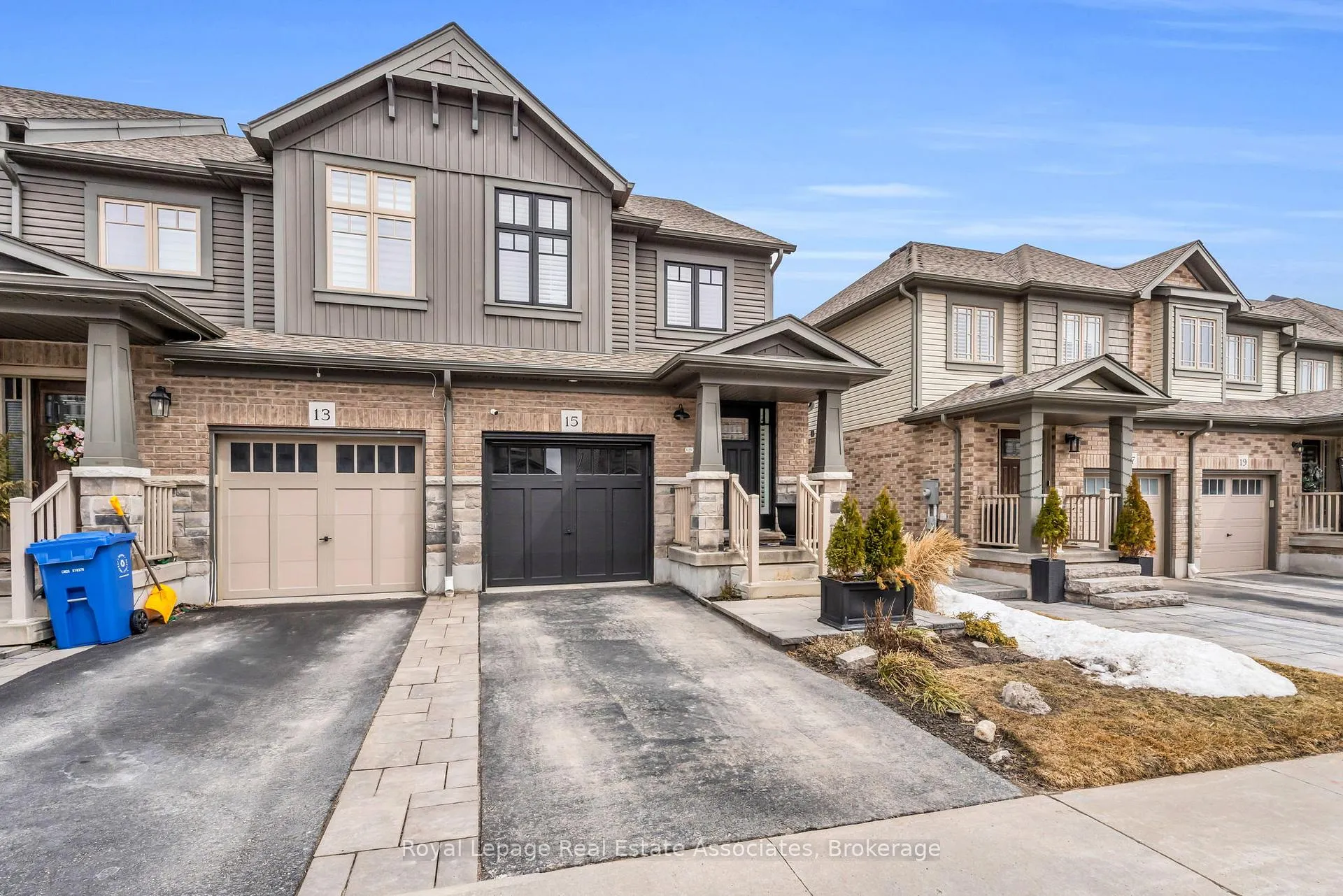 Front of 15 Winterton Court