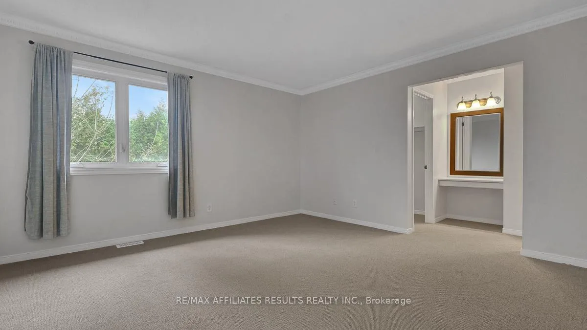Photo 23 of 13 Springcreek Crescent, Ottawa, Kanata - Bridlewood — HOMEH