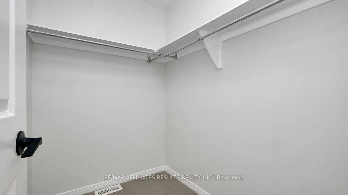 Photo 27 of 13 Springcreek Crescent, Ottawa, Kanata - Bridlewood — HOMEH
